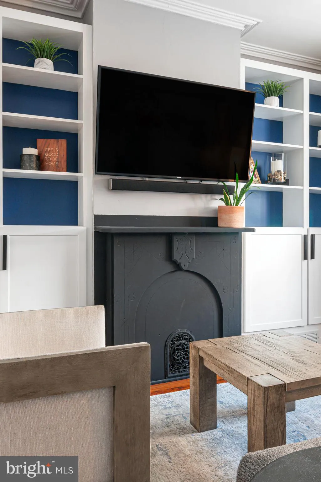 Philadelphia, Pennsylvania 19130, United States, 4 Bedrooms Bedrooms, ,3 BathroomsBathrooms,Residential,Pending,132604