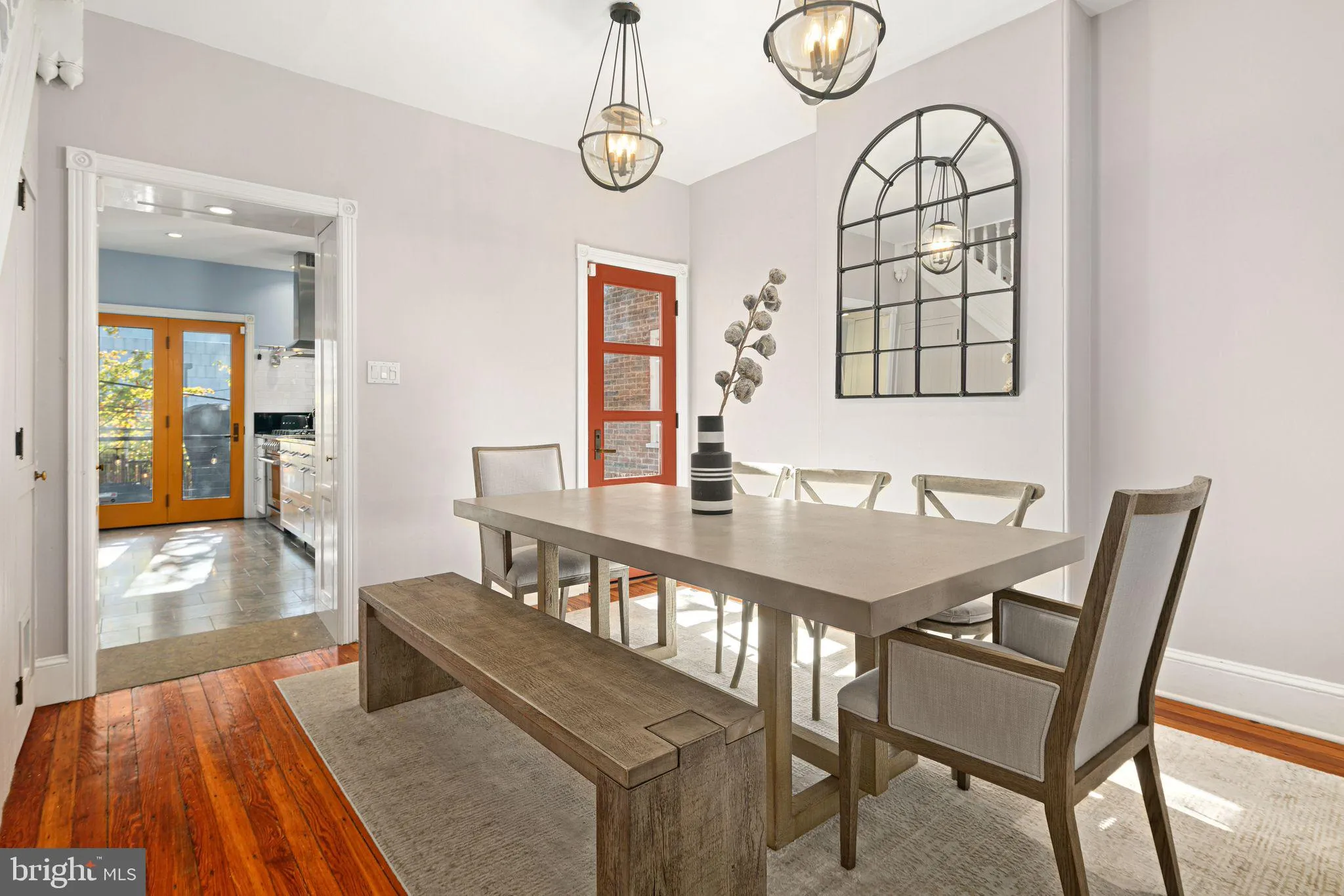 Philadelphia, Pennsylvania 19130, United States, 4 Bedrooms Bedrooms, ,3 BathroomsBathrooms,Residential,Pending,132604