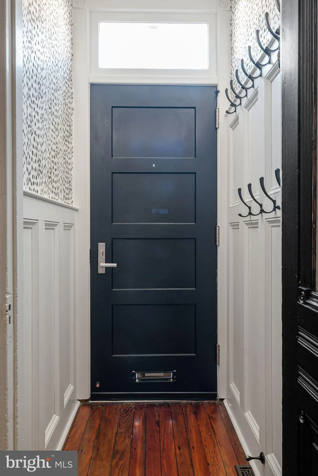 Philadelphia, Pennsylvania 19130, United States, 4 Bedrooms Bedrooms, ,3 BathroomsBathrooms,Residential,Pending,132604