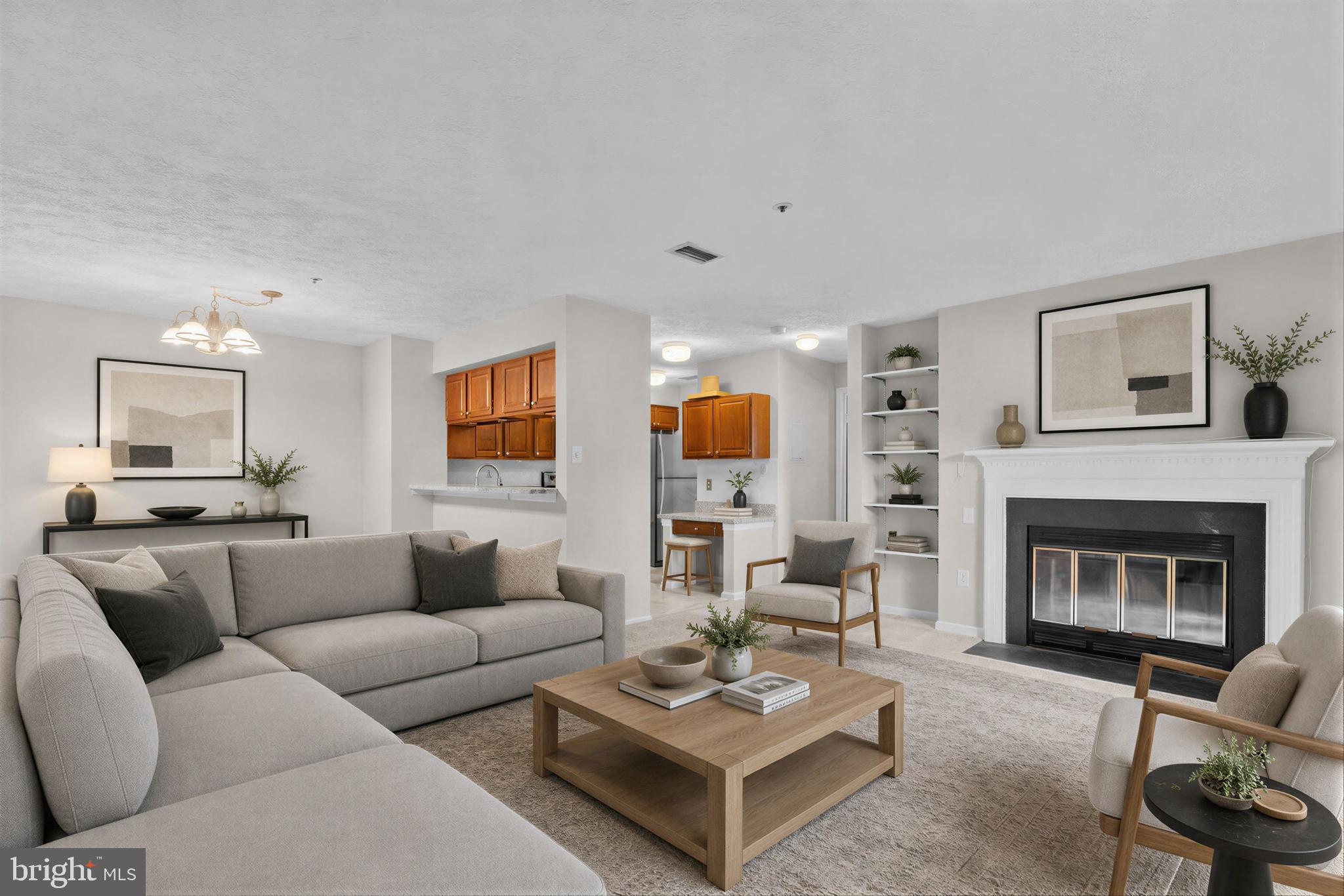 WATERS EDGE AT NORTH LAKE - Residential
