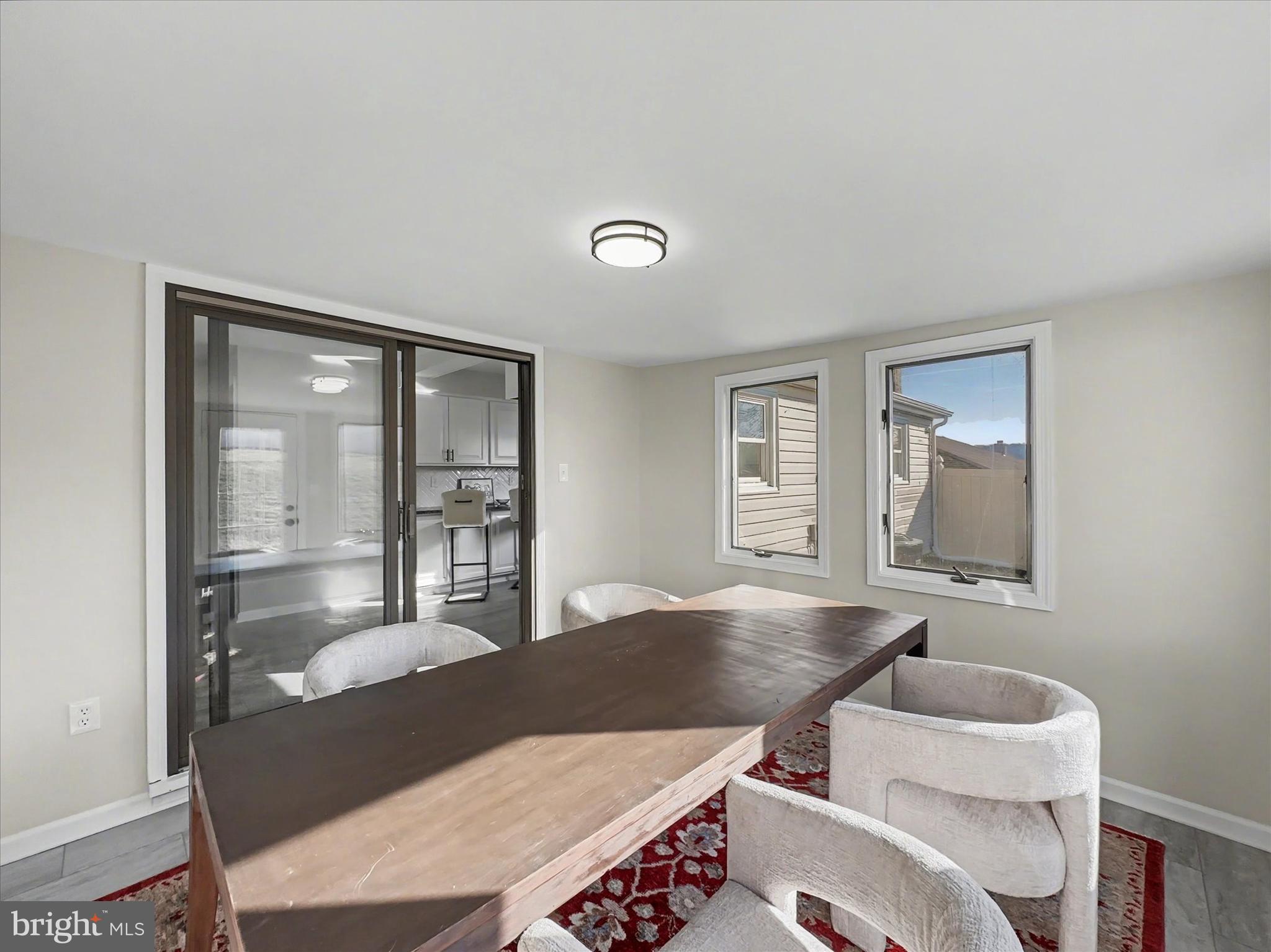 WINDSOR TWP - Residential