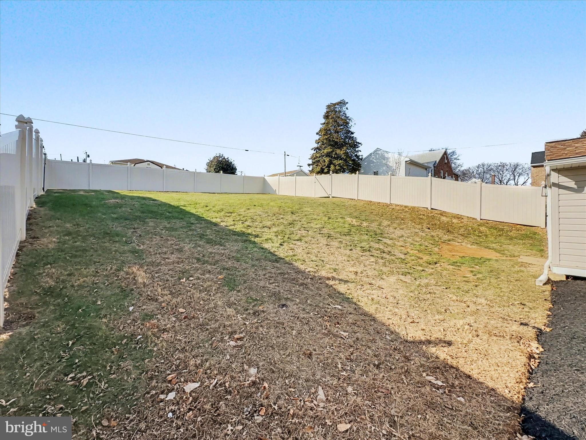 WINDSOR TWP - Residential