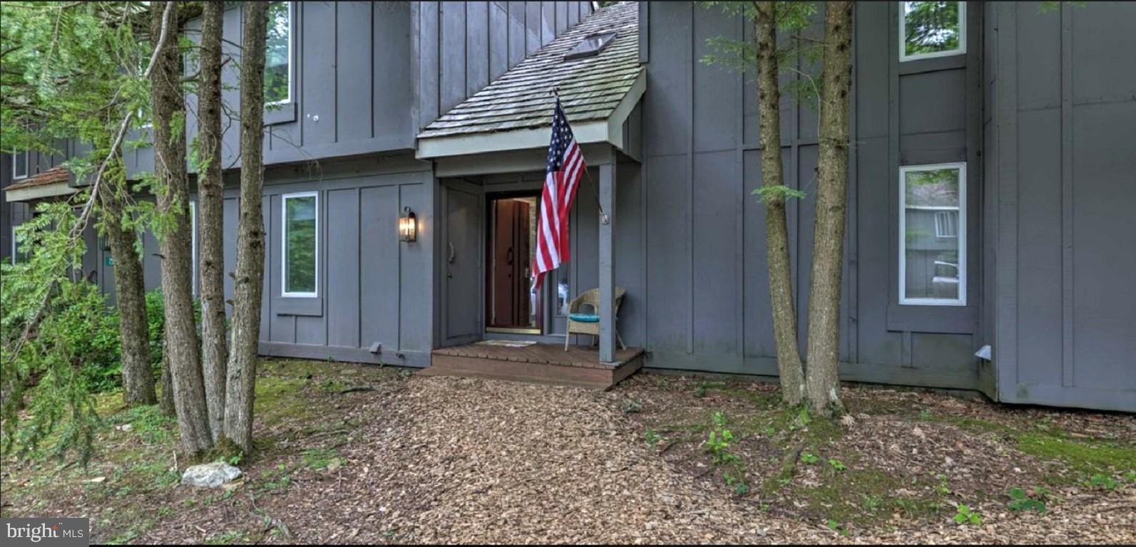 Attractive income rental history with 5-star rental reviews! This Fully Furnished, 2 story townhome, tastefully decorated and within walking distance to Jack Frost Mountain Ski Resort.
The Snow Ridge Village community is the perfect activity-filled destination for any season including skiing, hiking, biking, golfing at Jack Frost National Golf course, fishing, and kayaking. There are many restaurants and nearby wineries. Ski areas and golf courses are open to the public.
Boulder Lake Mountain Club memberships are available for owners & guests. Amenities include access to a sandy beach, heated pool, tennis, volleyball, badminton and cornhole. Boulder Lake’s boating options include Canoes, Kayaks, Pedal Boats, Rowing and Electric Motorboats, Paddle Boards.
This is an active Short-Term Rental. Please work with your realtor to schedule a tour.