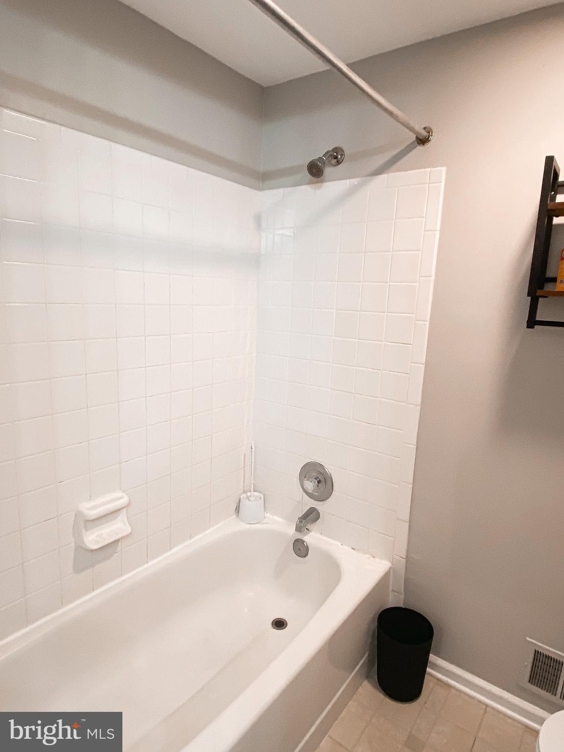 CHURCHILL TOWN SECTOR - Residential Lease