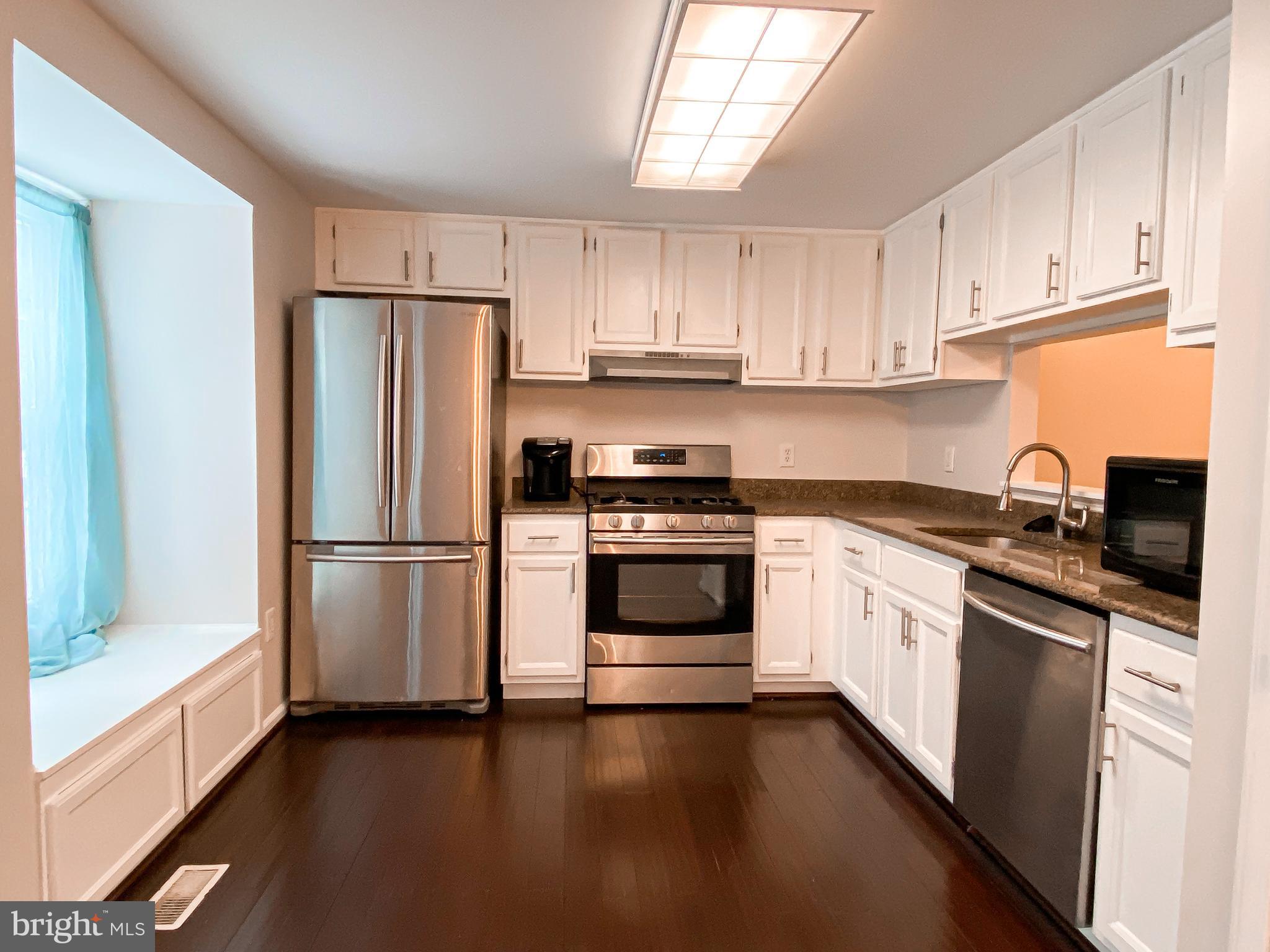 CHURCHILL TOWN SECTOR - Residential Lease