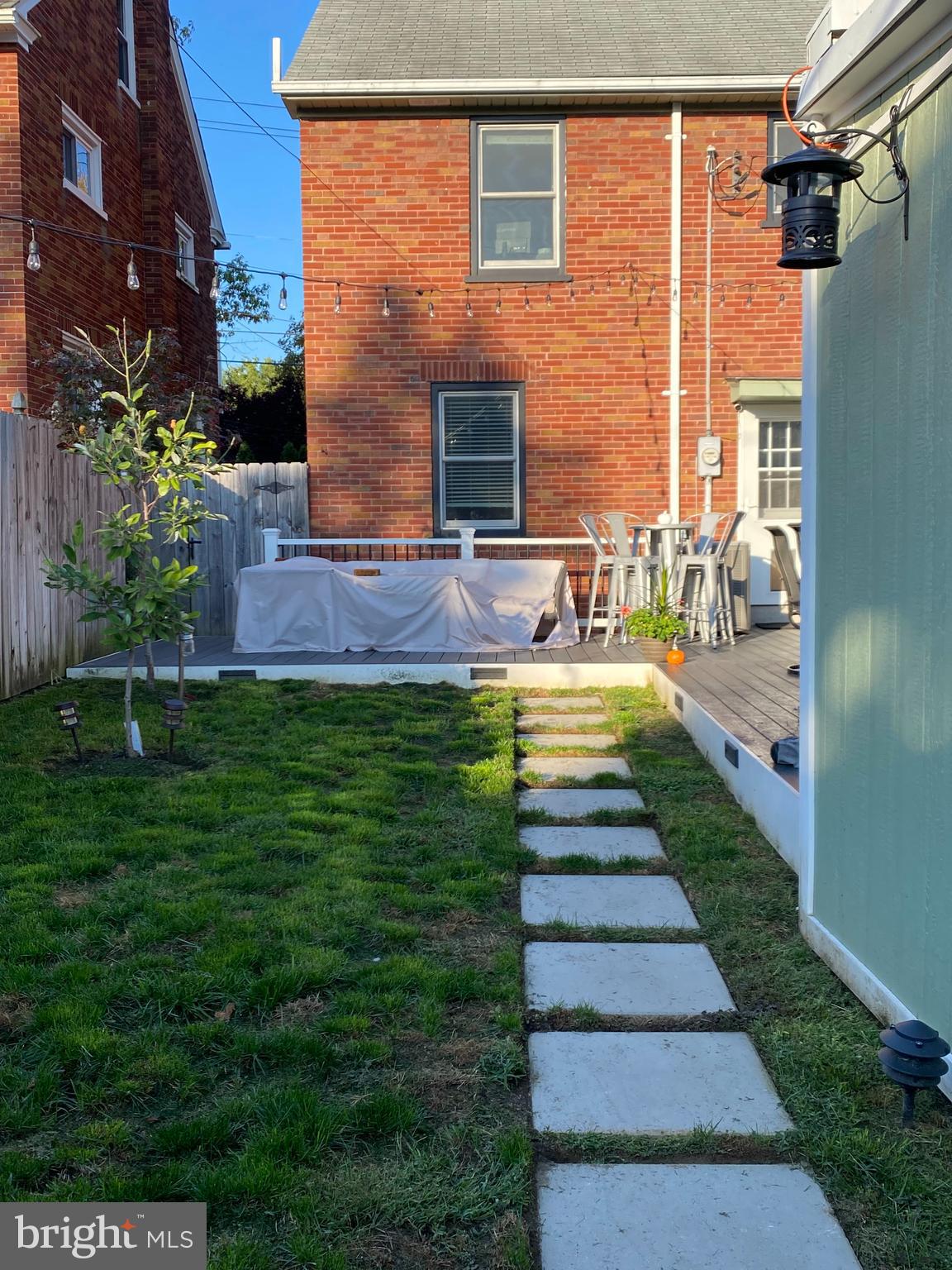 319 N RESERVOIR STREET