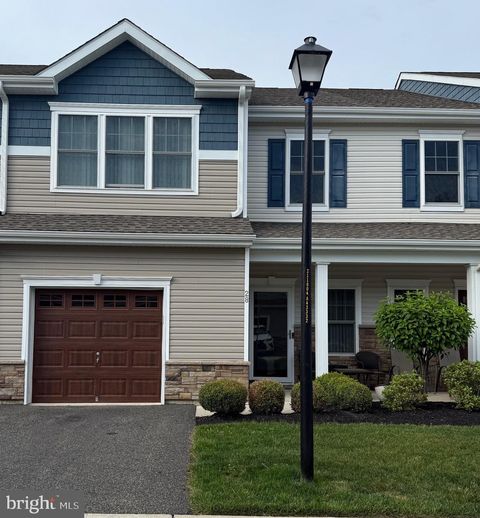 28 ROCKINGHAM WAY MANCHESTER NJ 08759