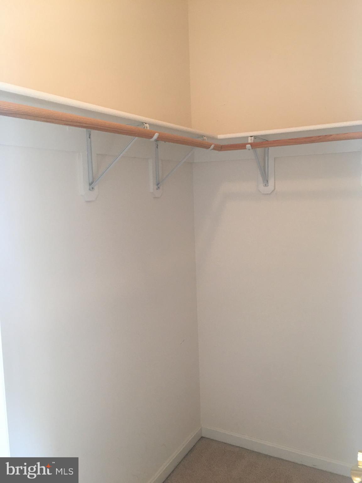 CENTENNIAL COMMONS - Residential Lease