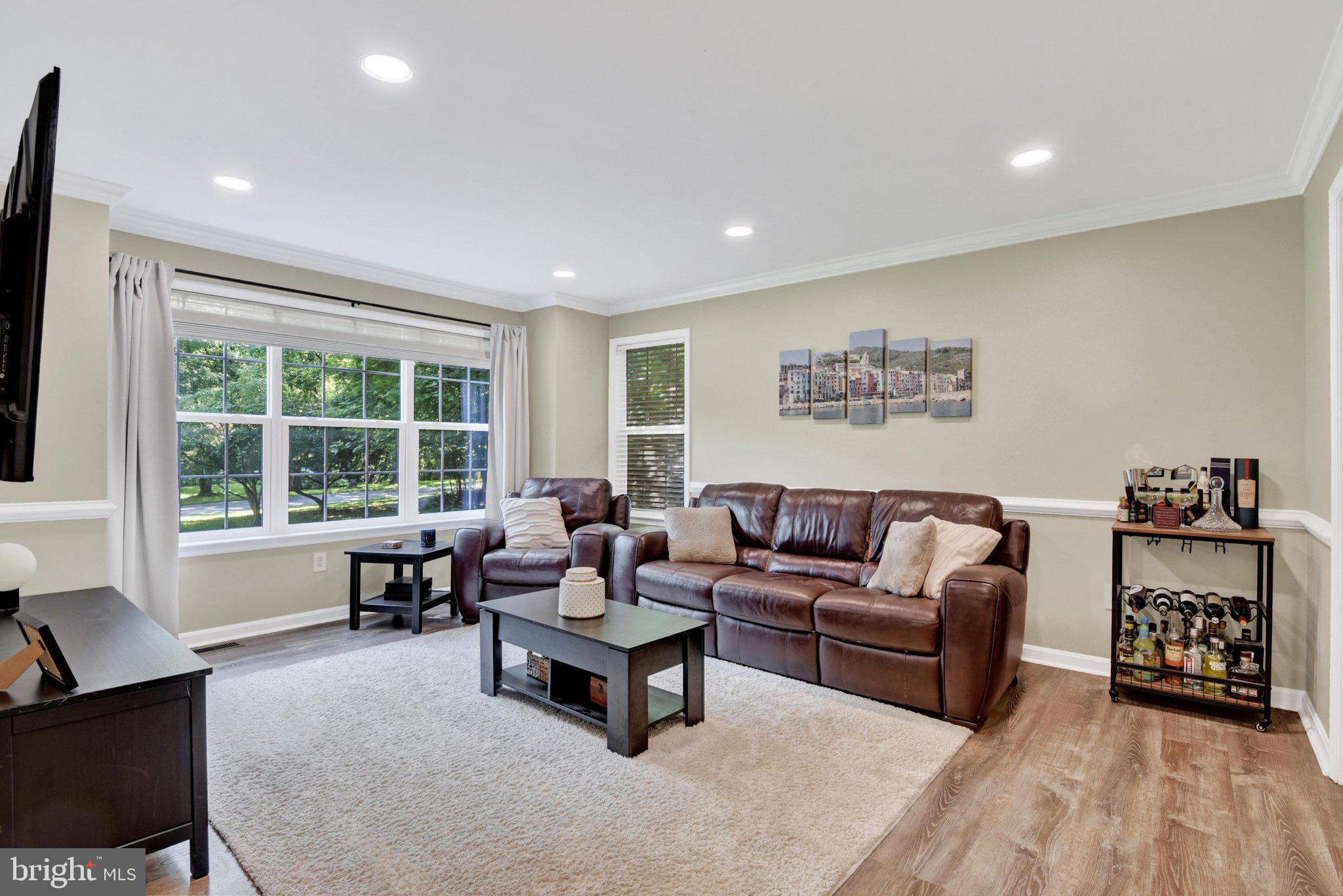 4698 EGG HILL DRIVE