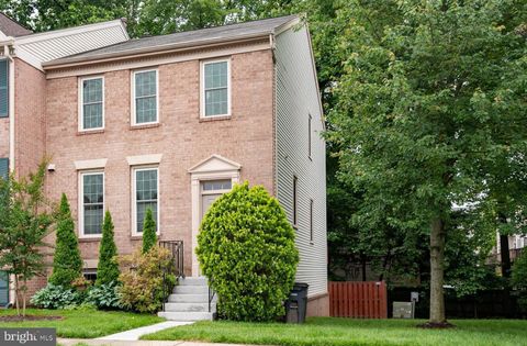 12330 FOX LAKE COURT FAIRFAX VA 22033