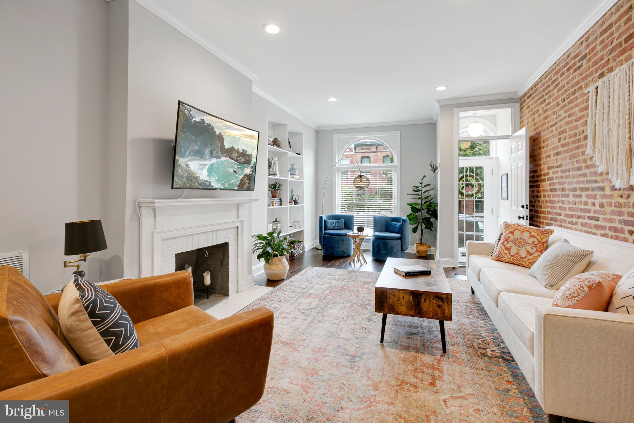 HIGHLANDTOWN - Residential