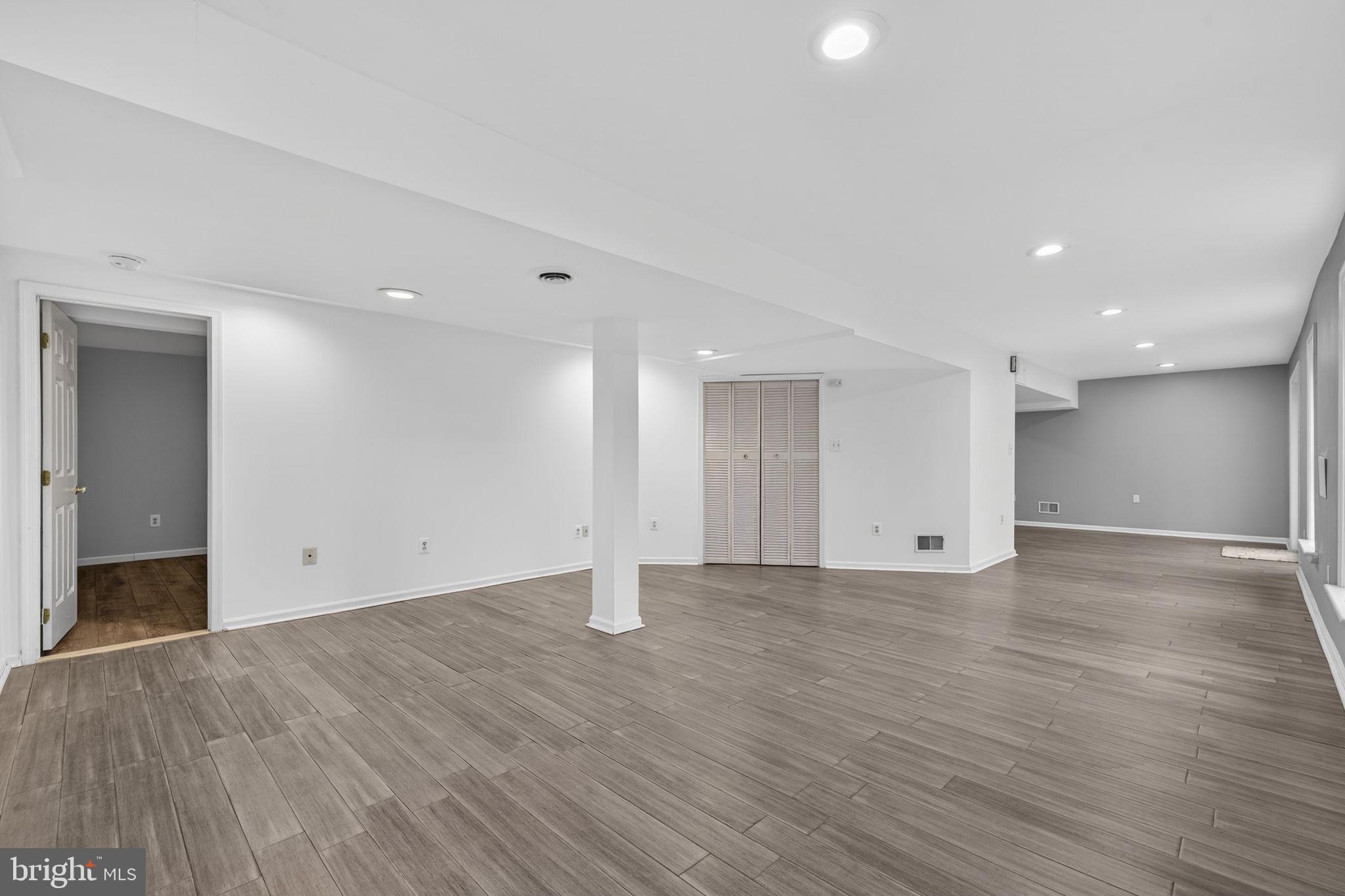 GATE POST ESTATES - Residential