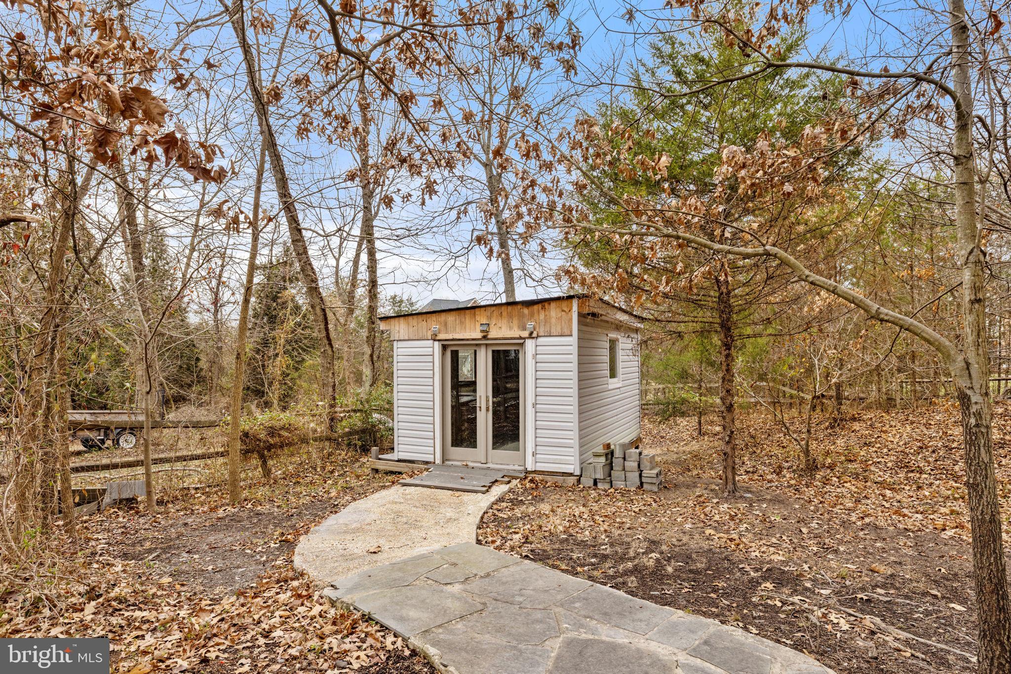 GATE POST ESTATES - Residential