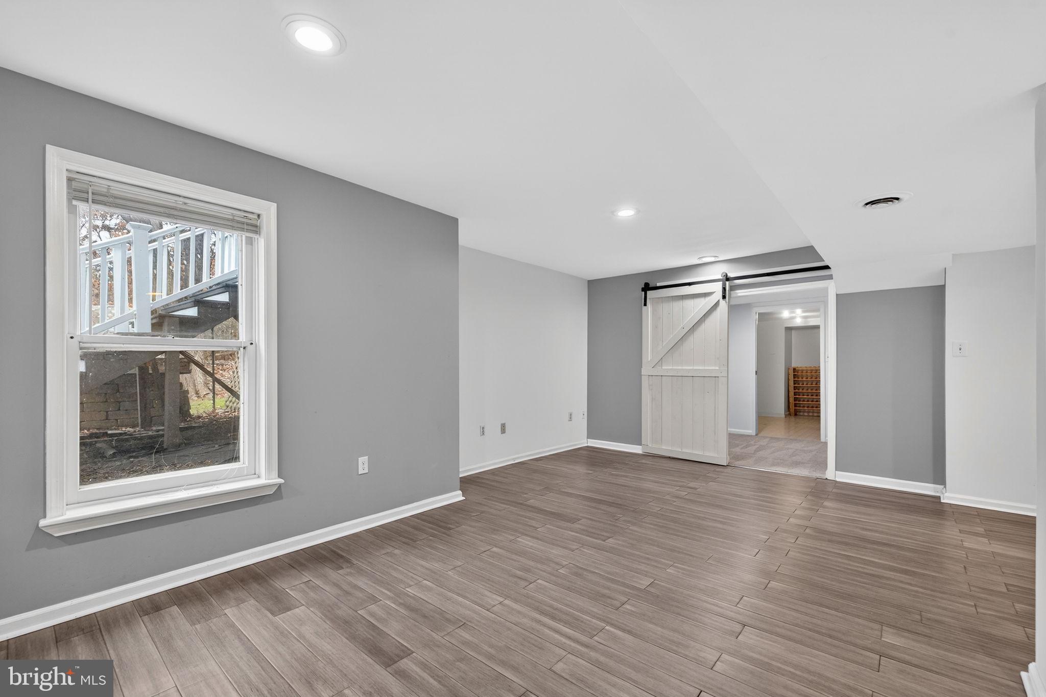 GATE POST ESTATES - Residential