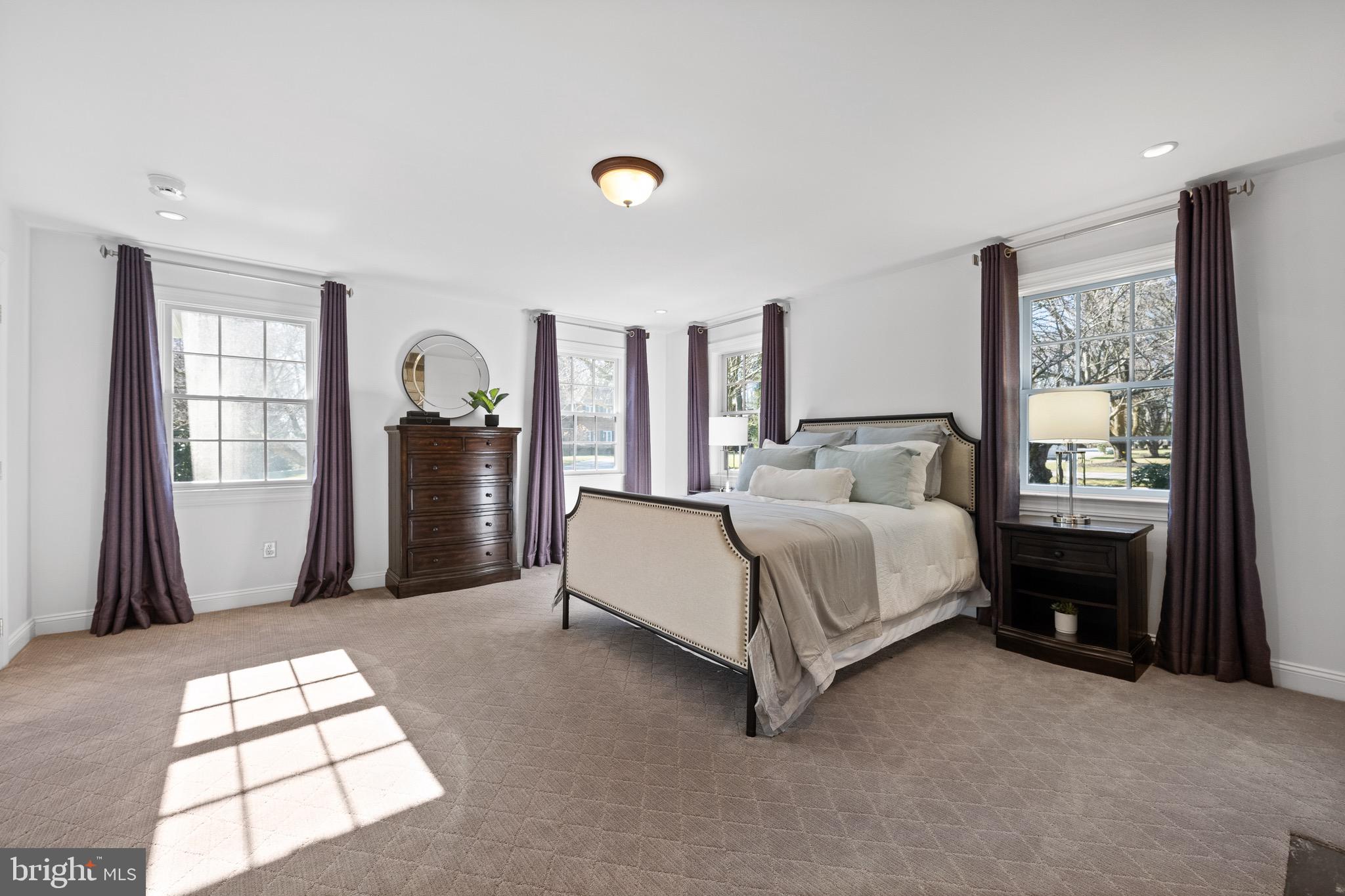 ROSE TREE WOODS - Residential