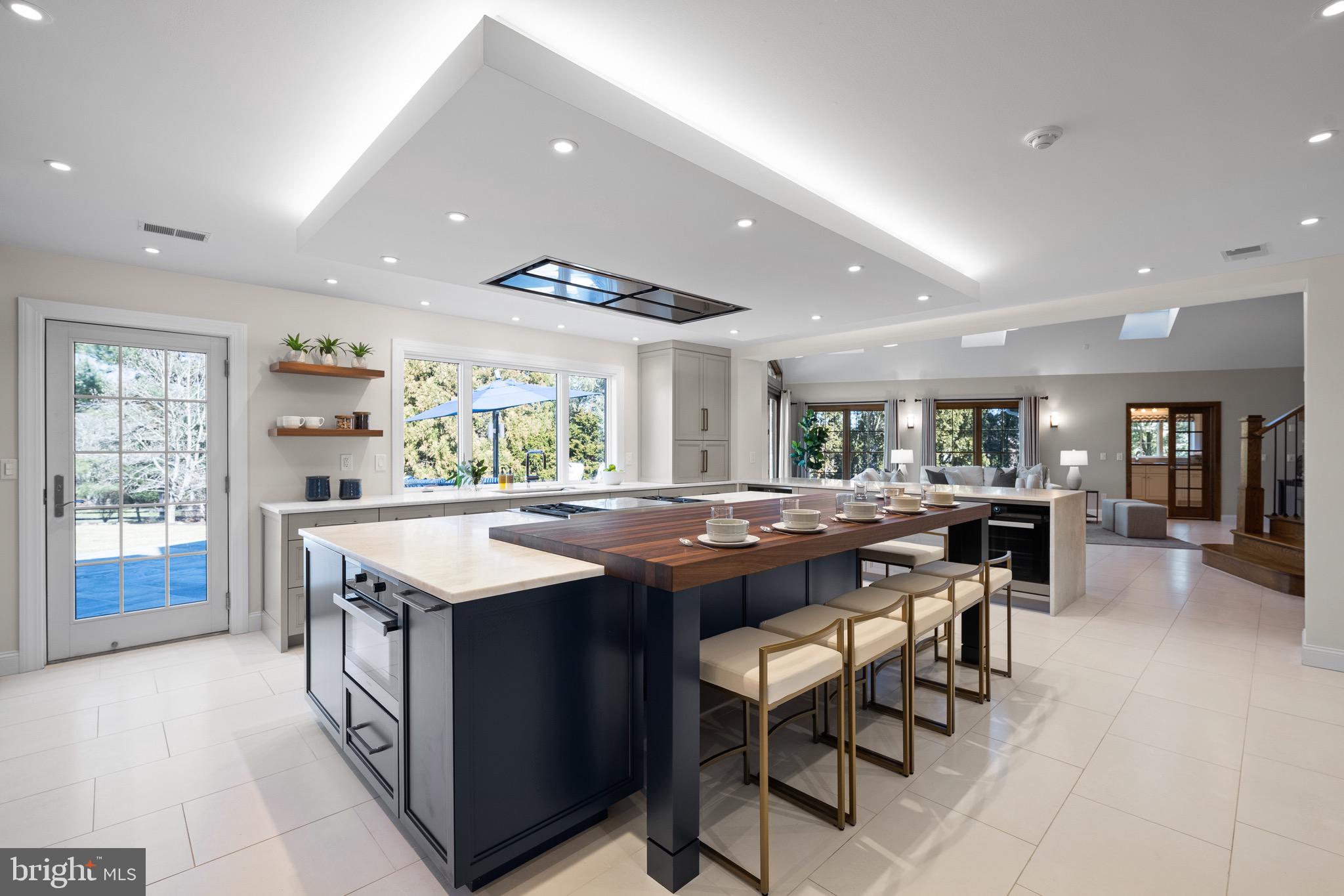 ROSE TREE WOODS - Residential