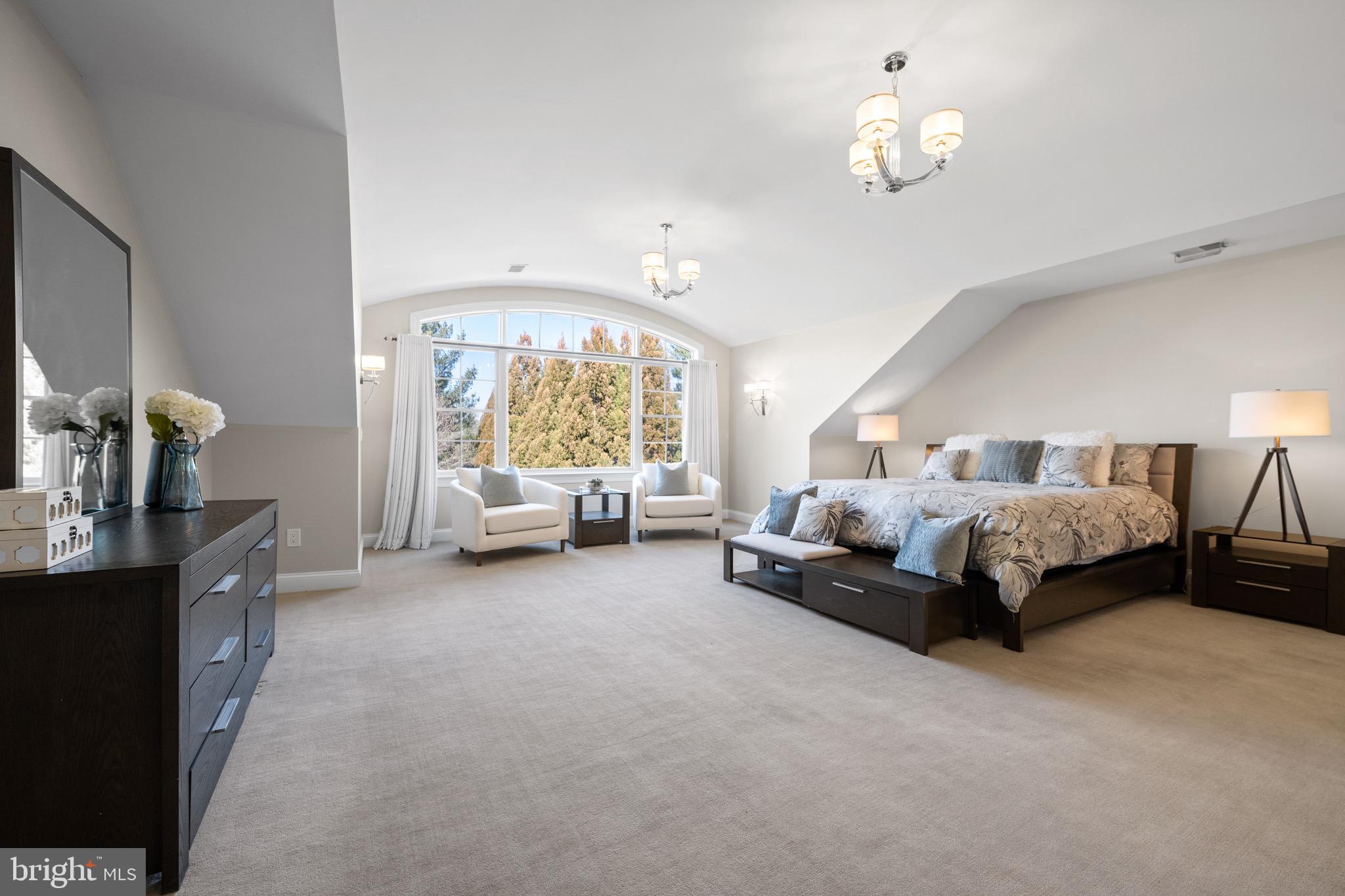 ROSE TREE WOODS - Residential