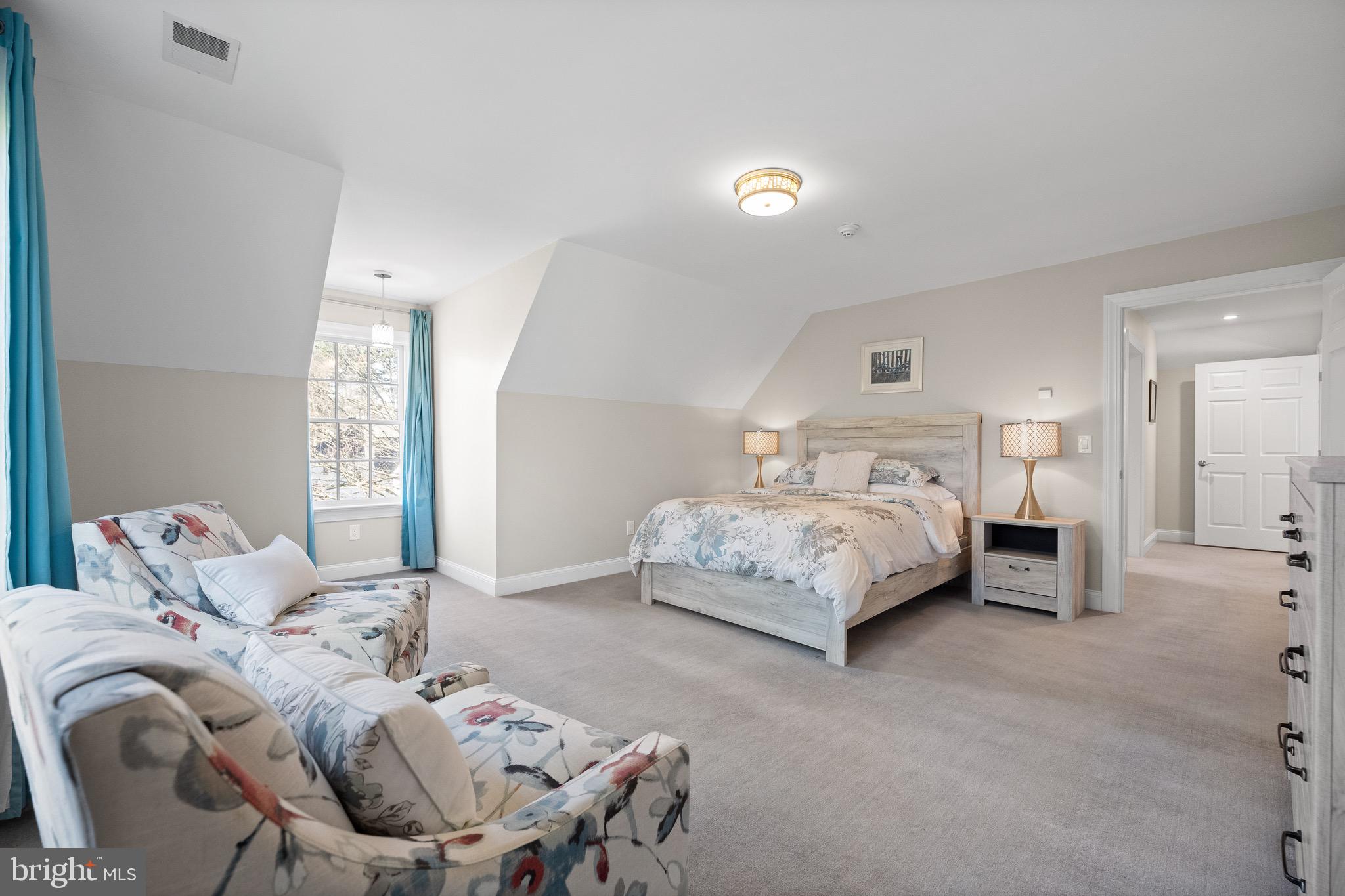 ROSE TREE WOODS - Residential