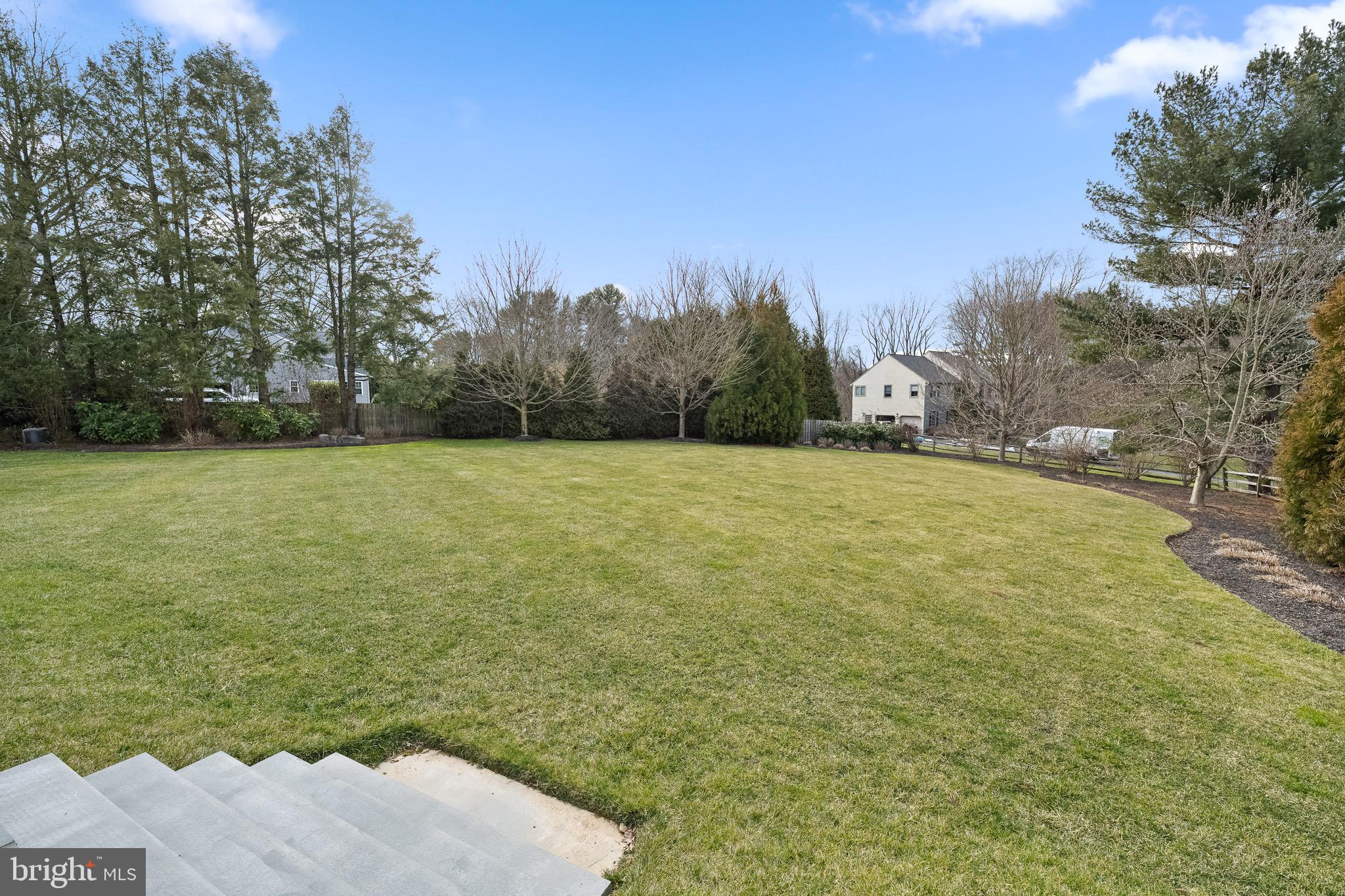 ROSE TREE WOODS - Residential