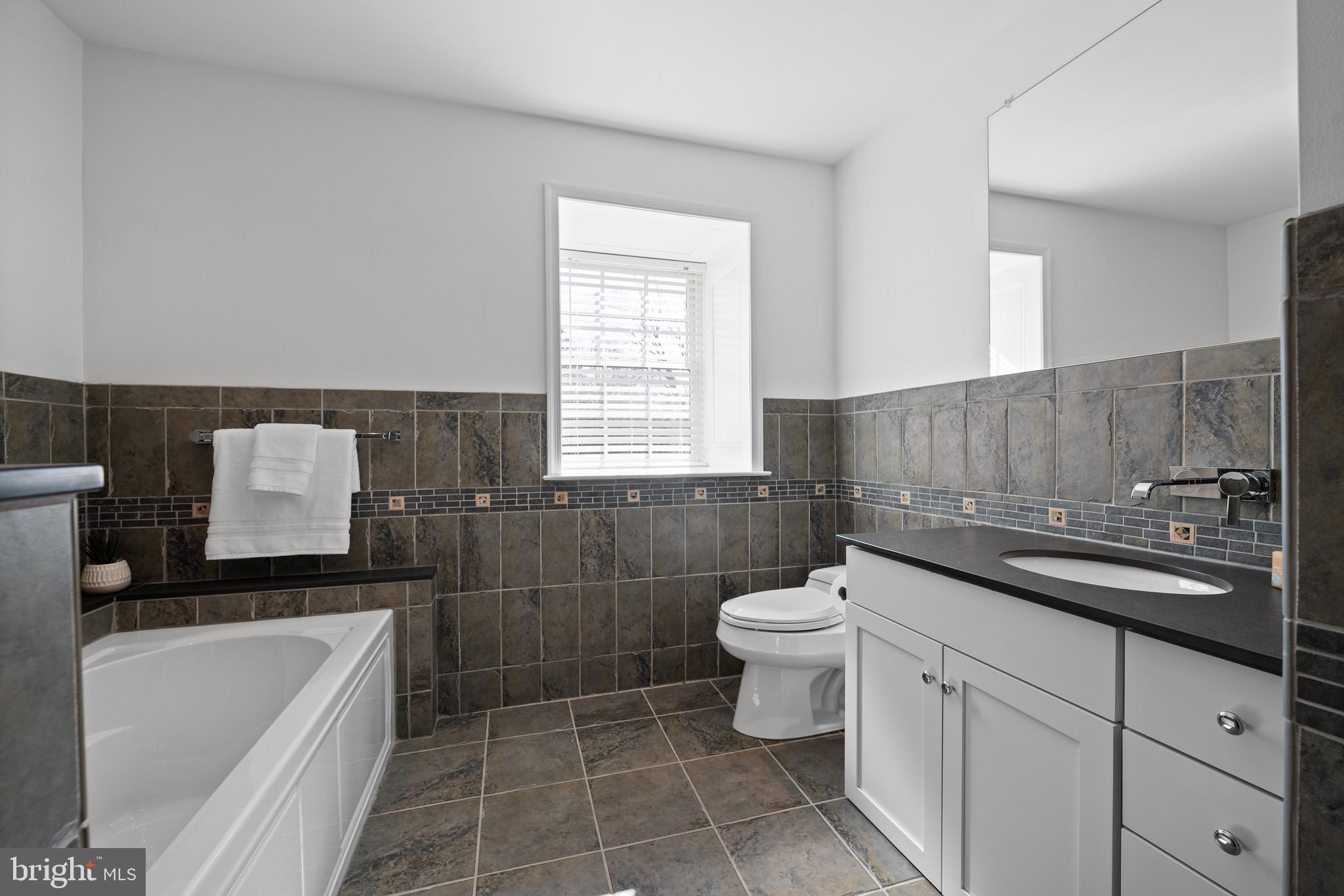 ROSE TREE WOODS - Residential