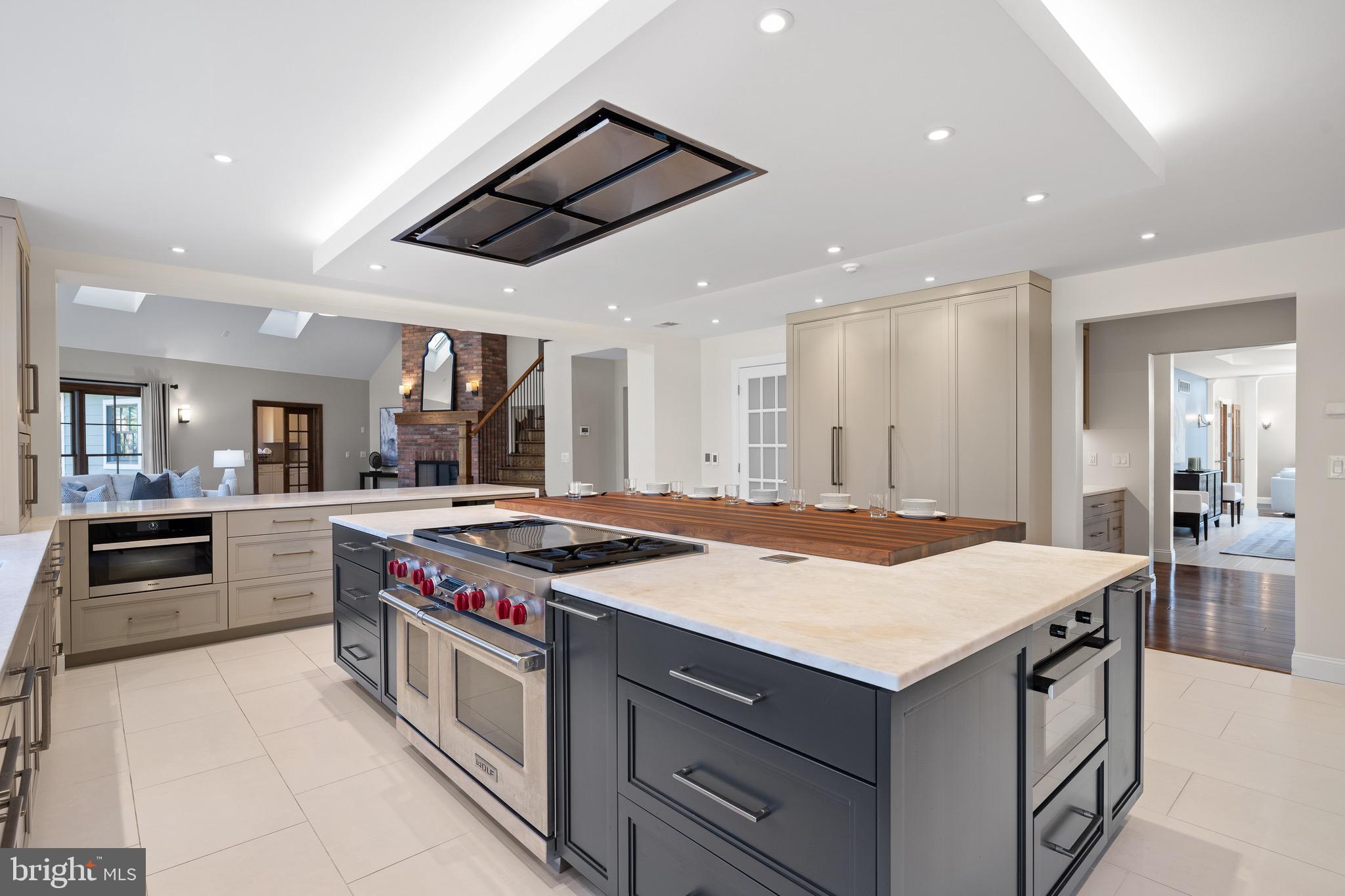 ROSE TREE WOODS - Residential