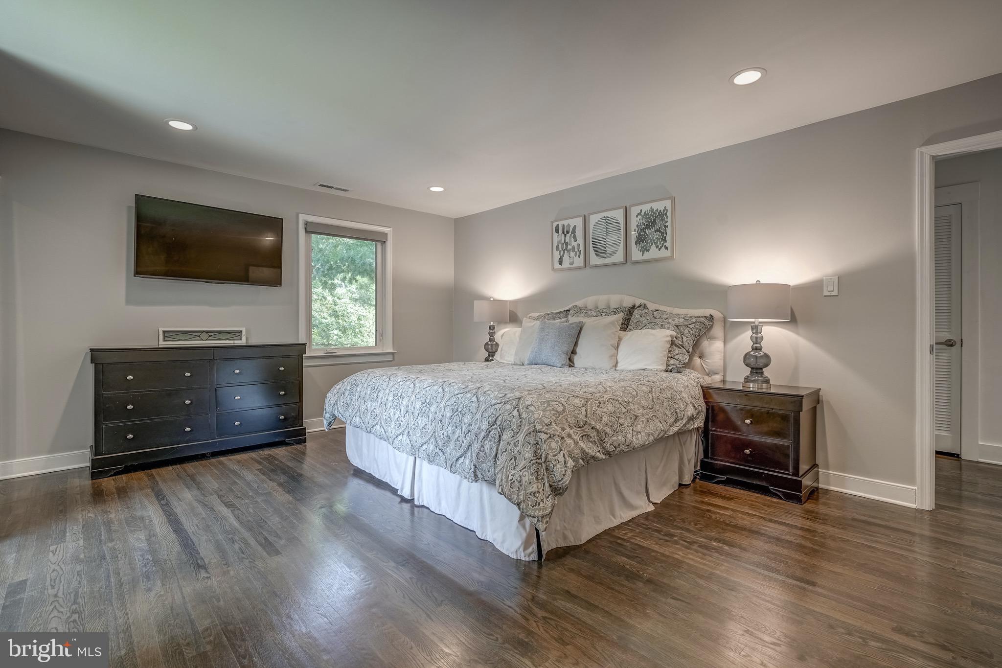 WESTWOOD - Residential