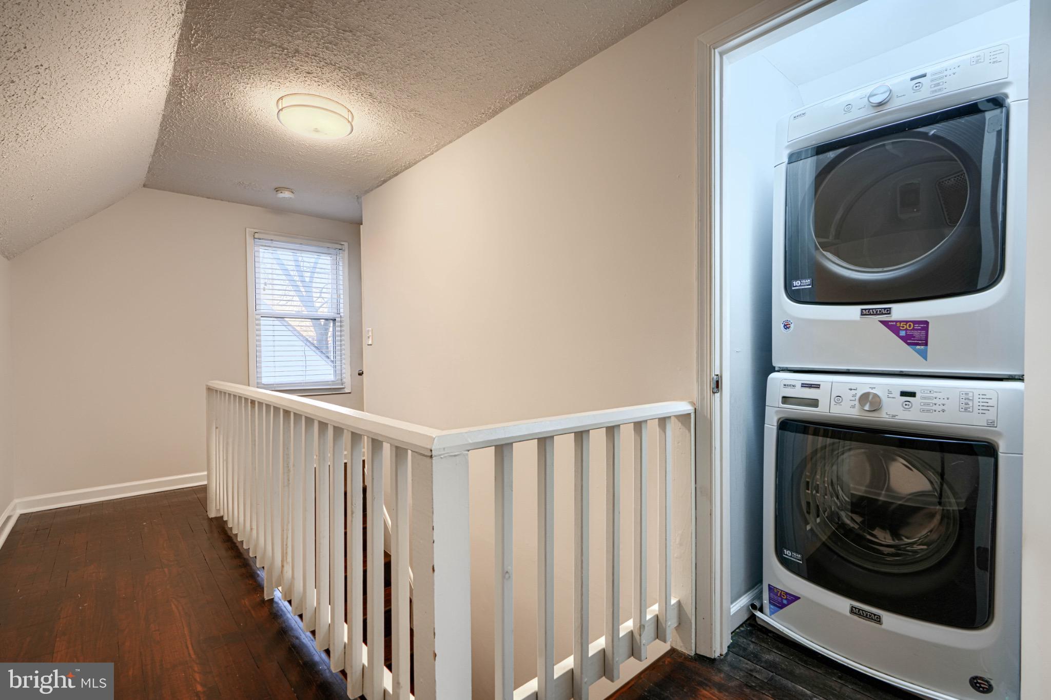 ESSEX - Residential Lease