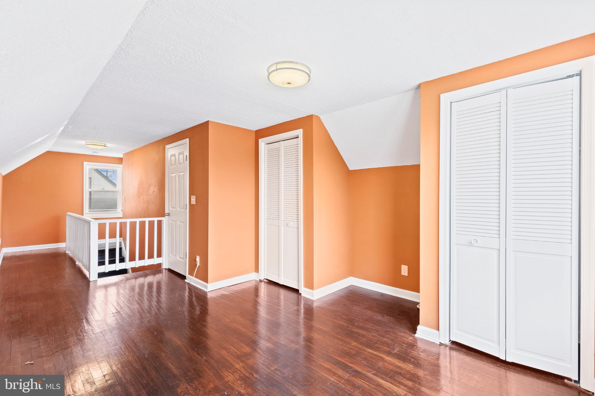 ESSEX - Residential Lease