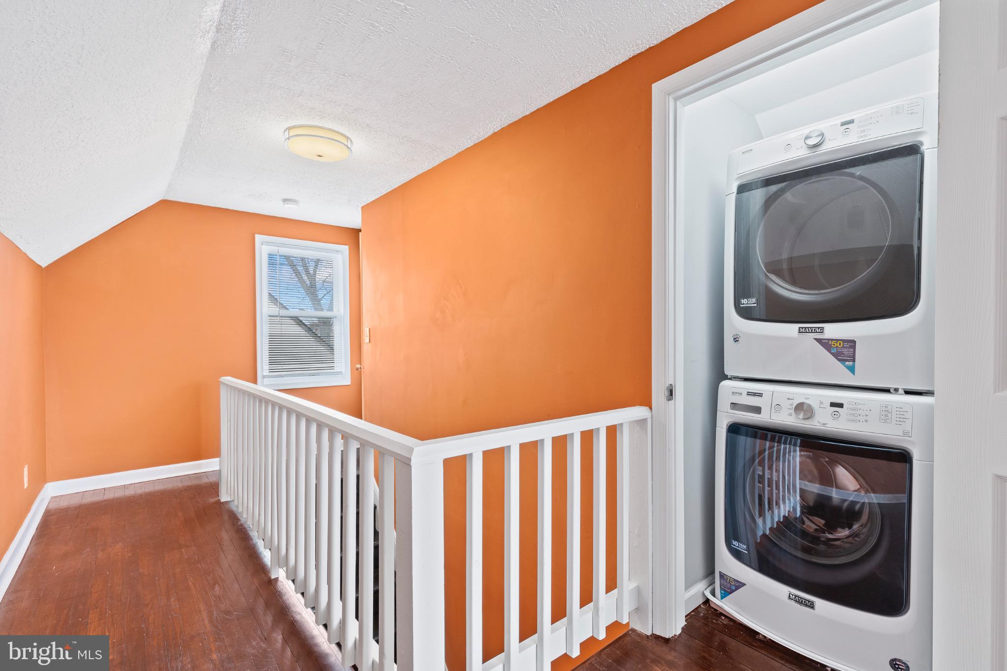 ESSEX - Residential Lease