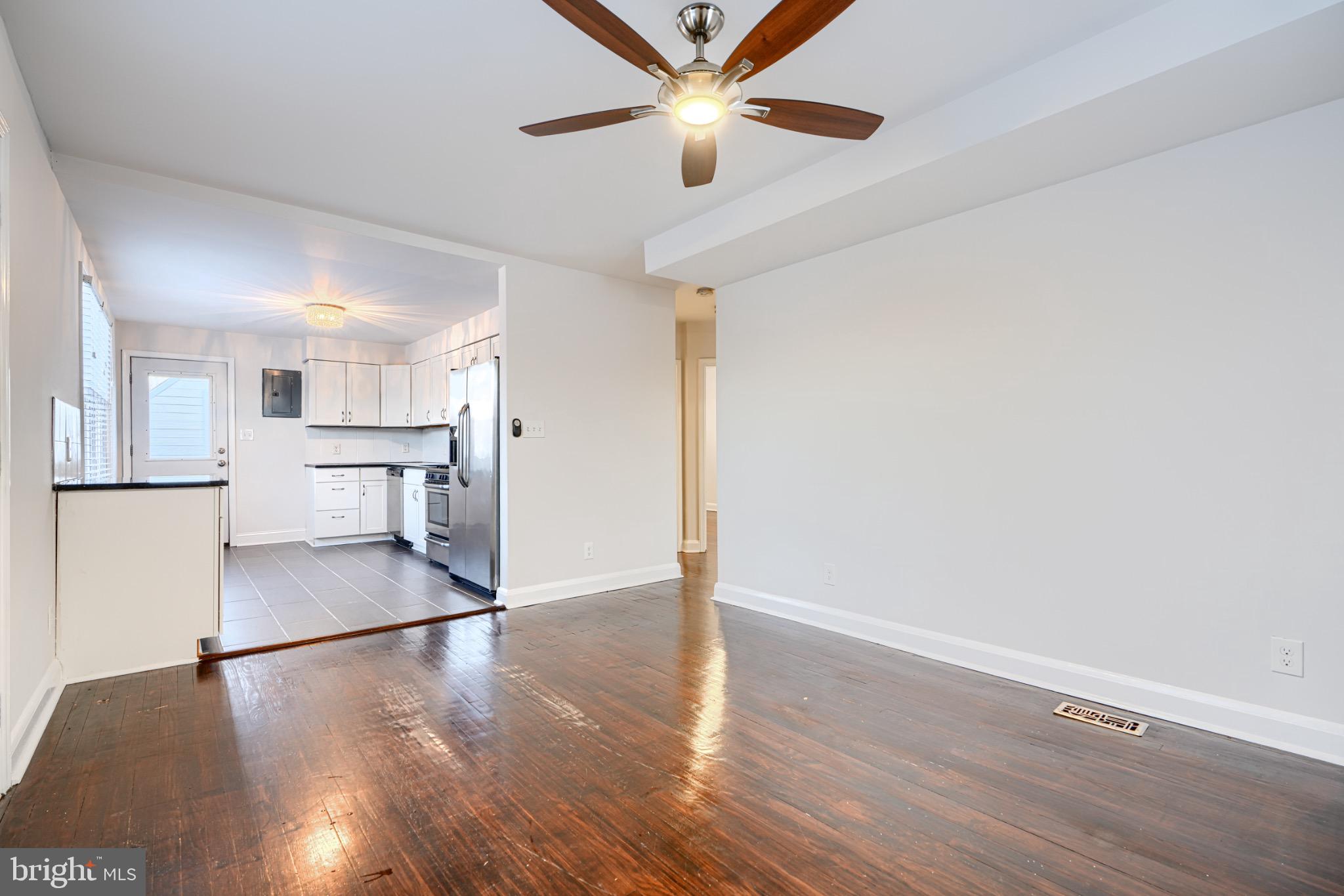 ESSEX - Residential Lease