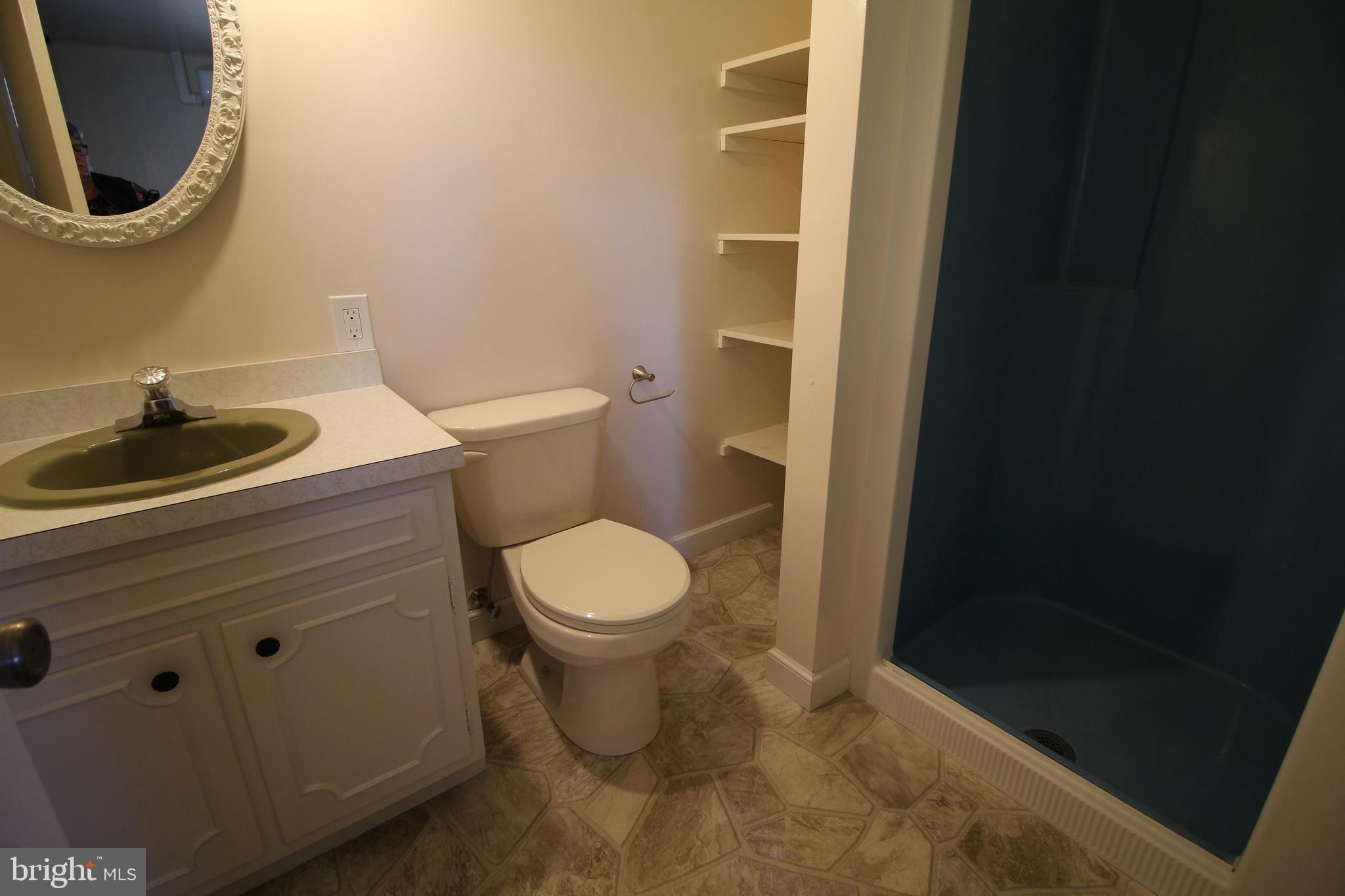 EARL TWP - Residential Lease