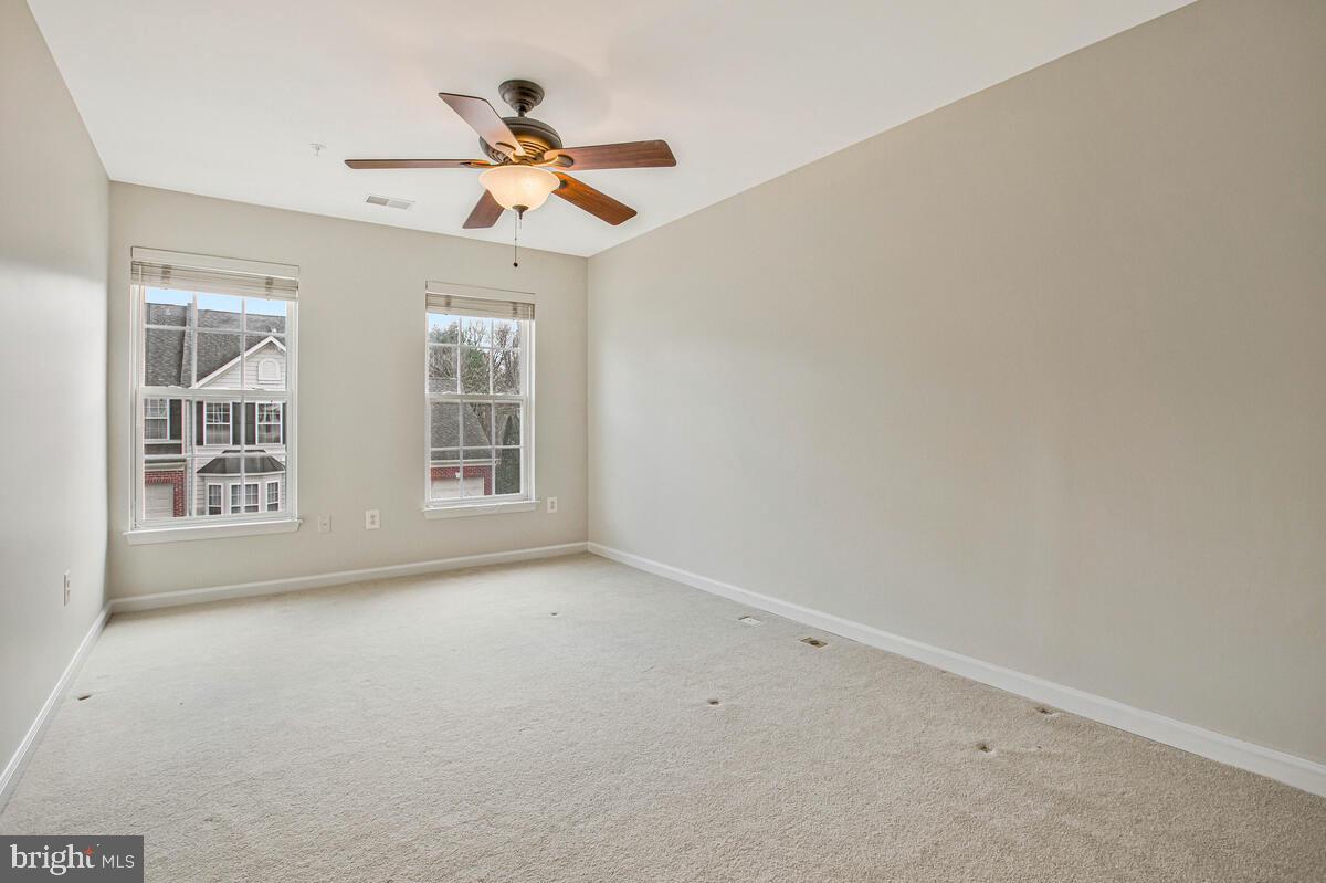 HEARTHSTONE AT ELLICOTT MILLS - Residential