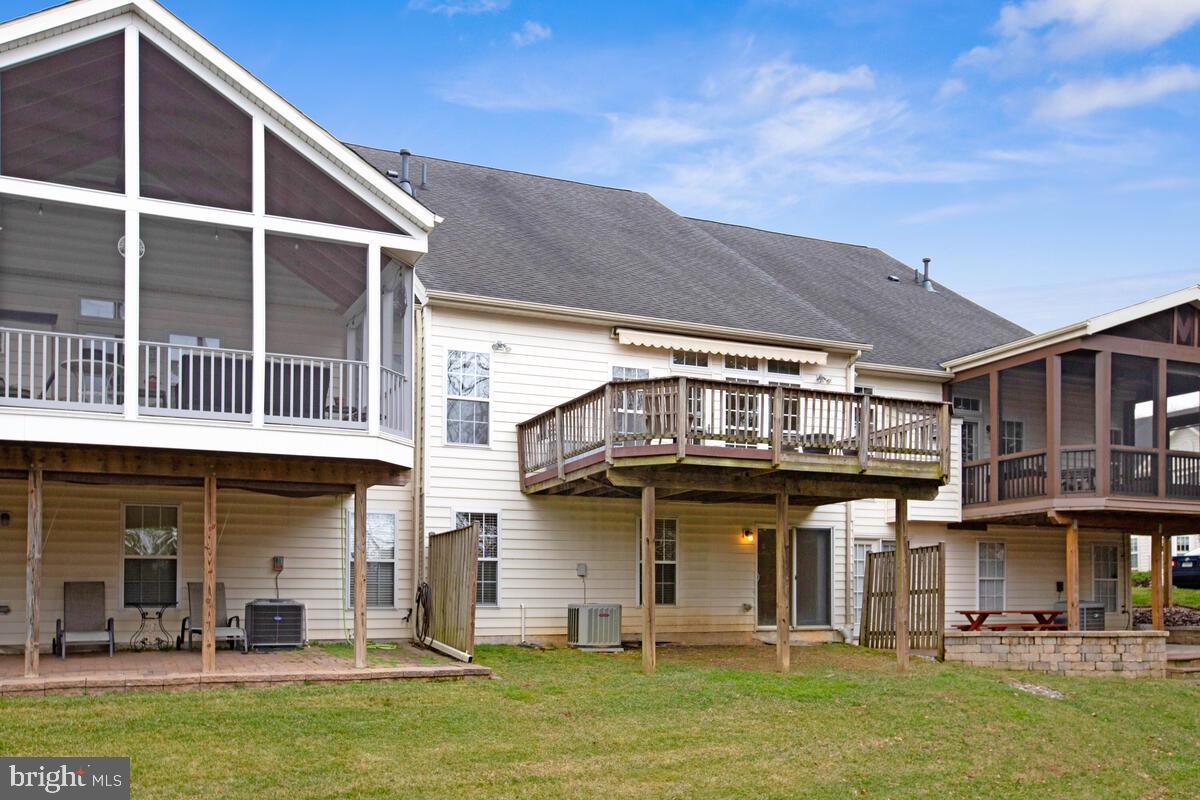 HEARTHSTONE AT ELLICOTT MILLS - Residential