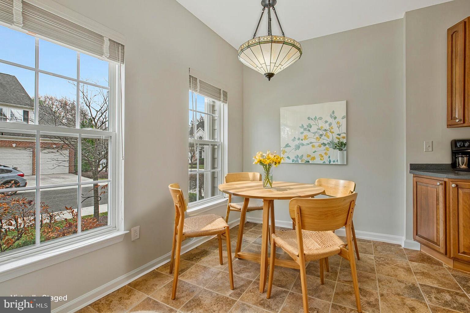 4905 EVENING SKY COURT 6