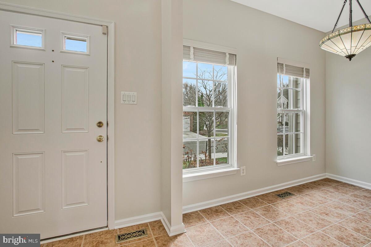 HEARTHSTONE AT ELLICOTT MILLS - Residential