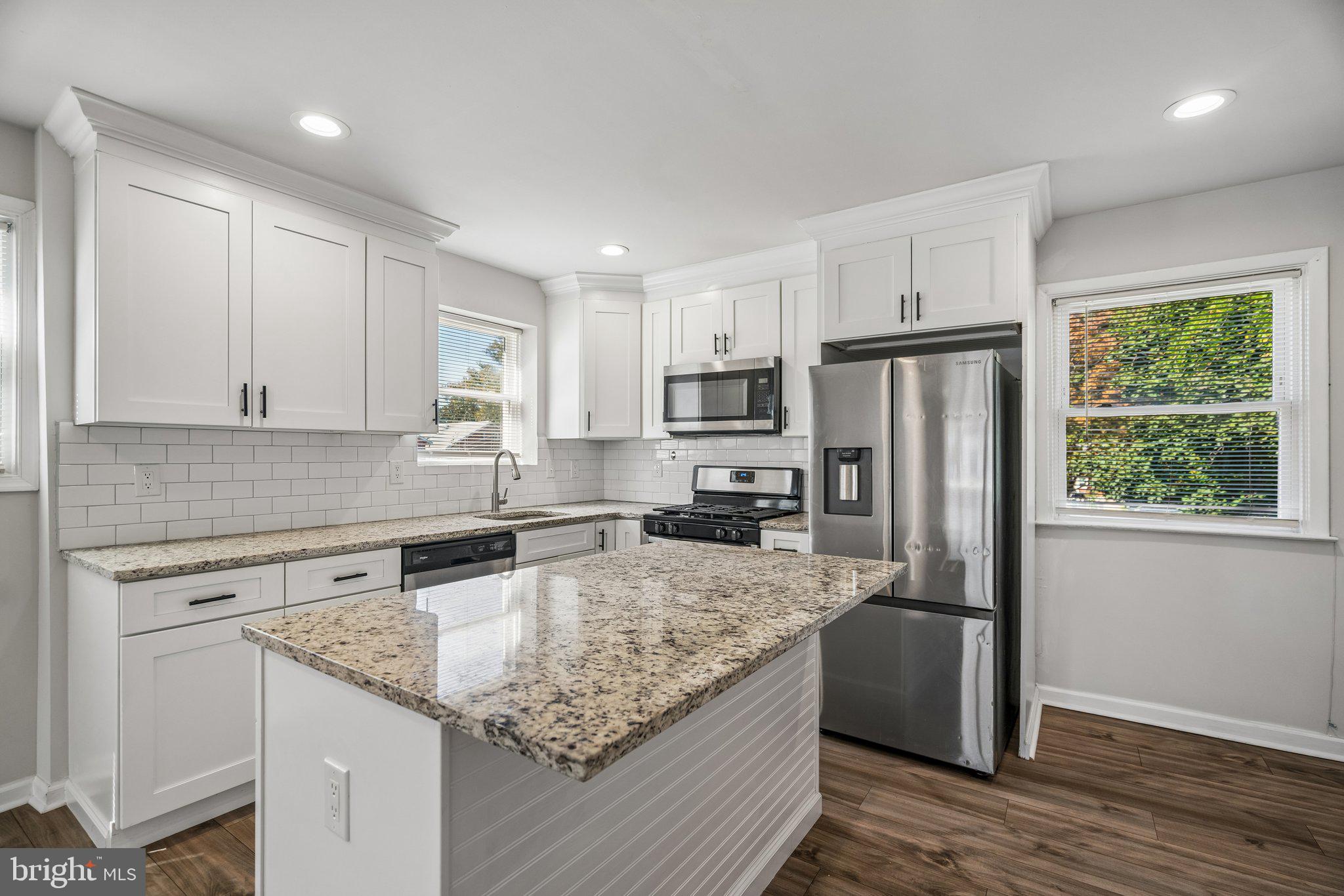1134 WOODLAND