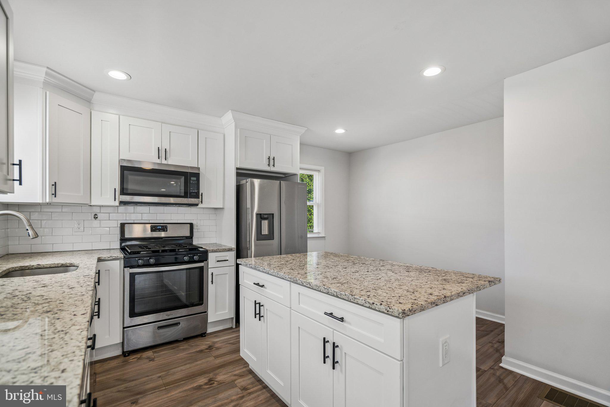 1134 WOODLAND