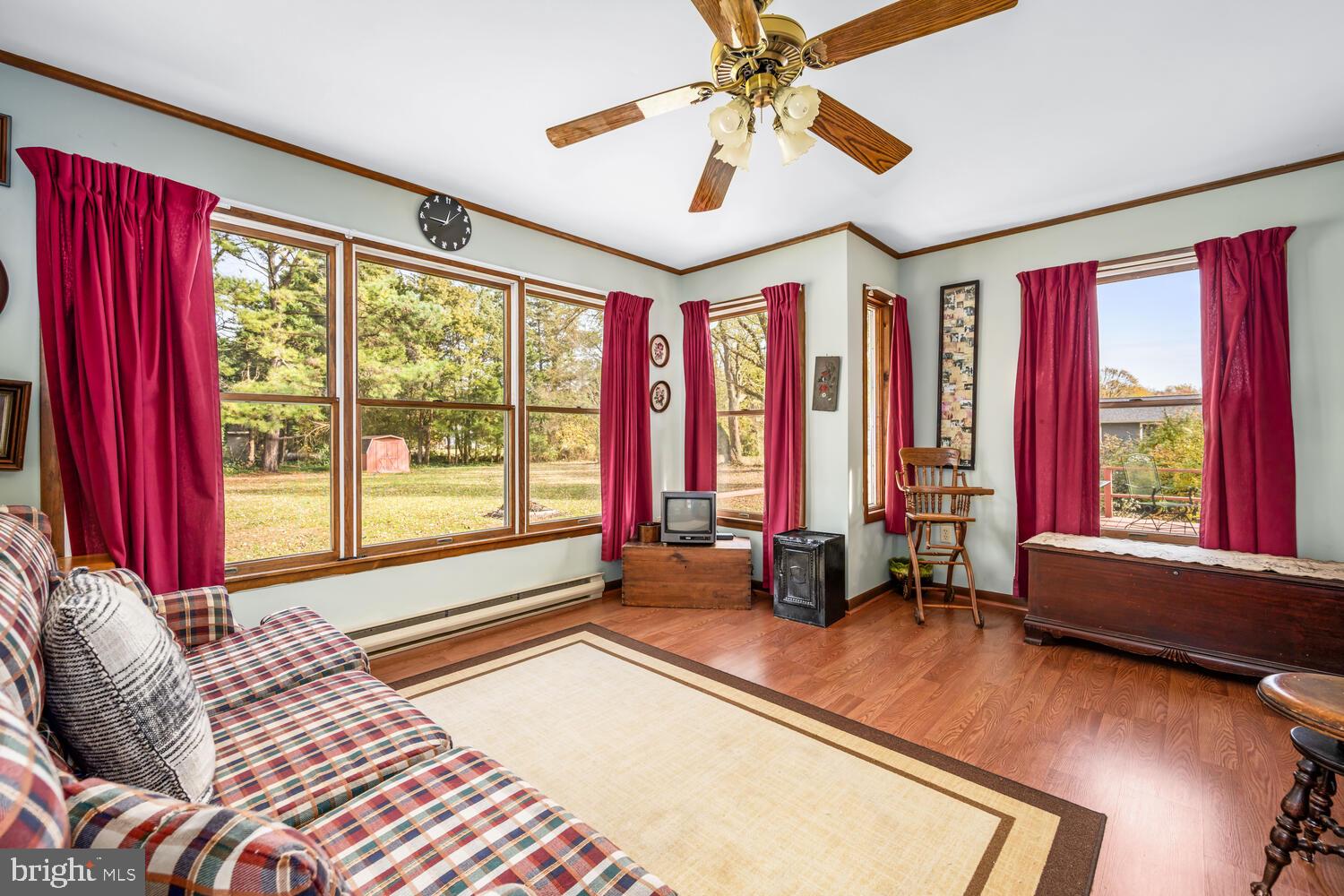 TUCKAHOE SPRINGS - Residential