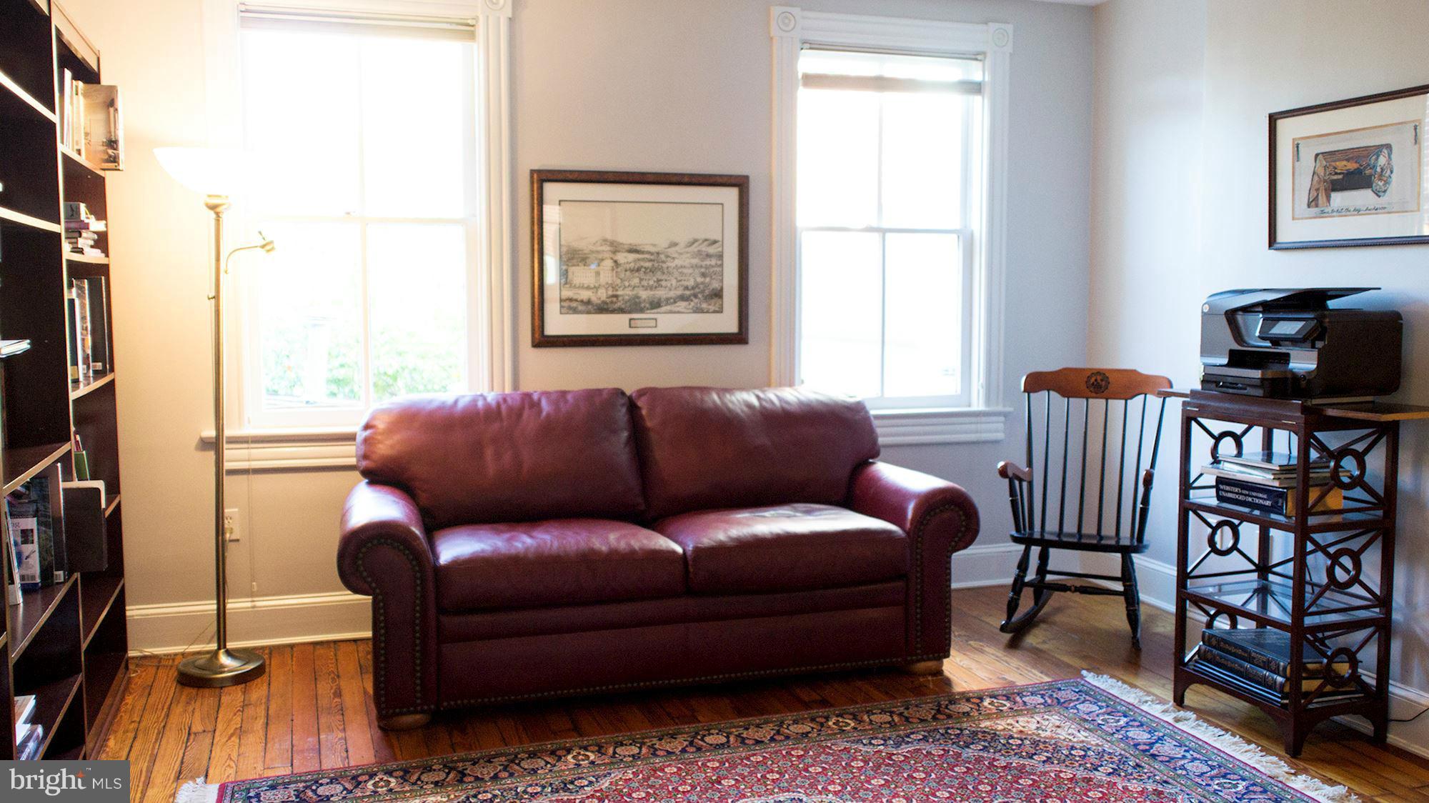 CAPITOL HILL - Residential
