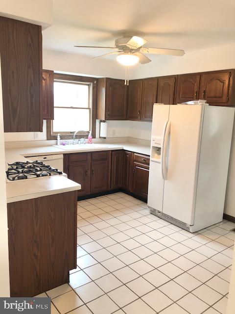 GWYNNBROOK - Residential Lease