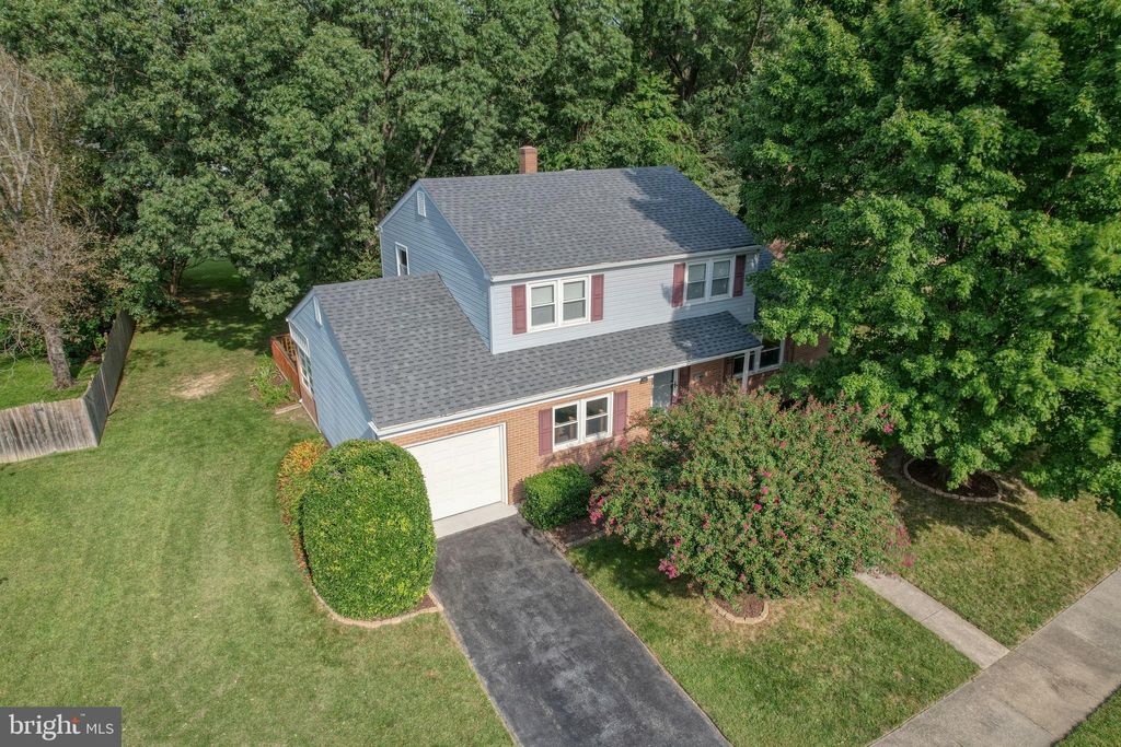 Photo of 839 Woodcrest Drive, DOVER, DE 19904 (MLS # DEKT2041336)