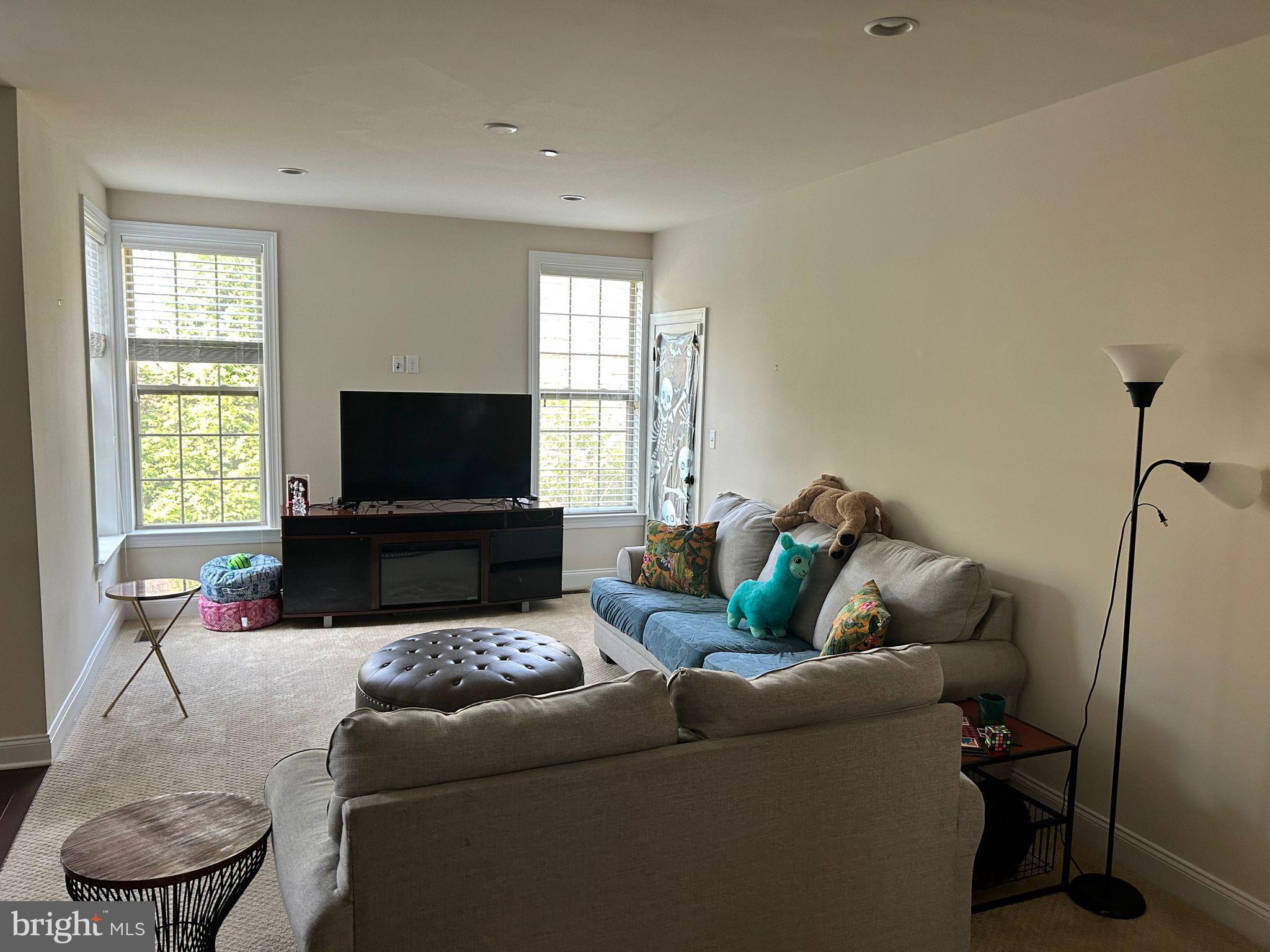 BYERS STATION - Residential Lease