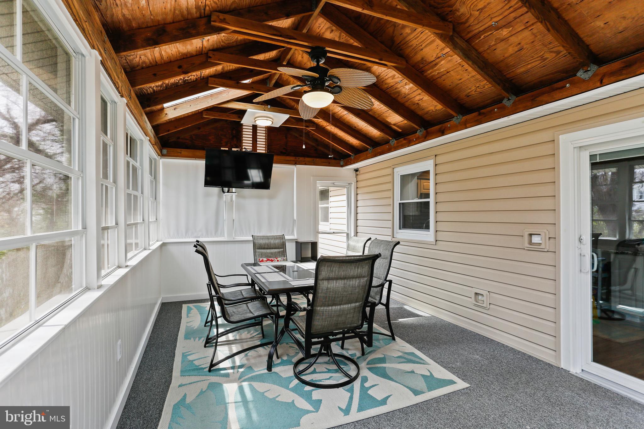 WOODLAWN HEIGHTS - Residential Lease