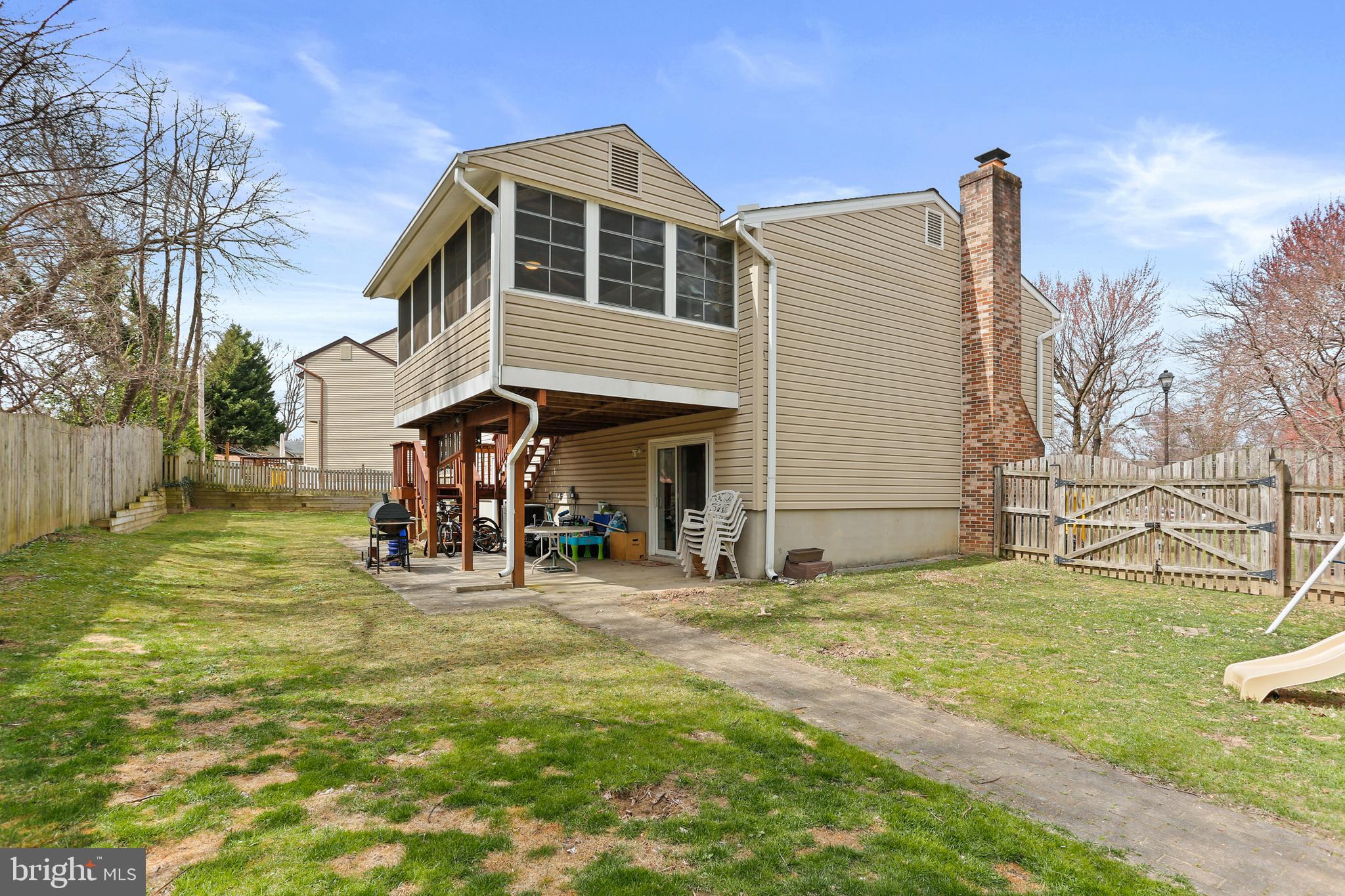 WOODLAWN HEIGHTS - Residential Lease