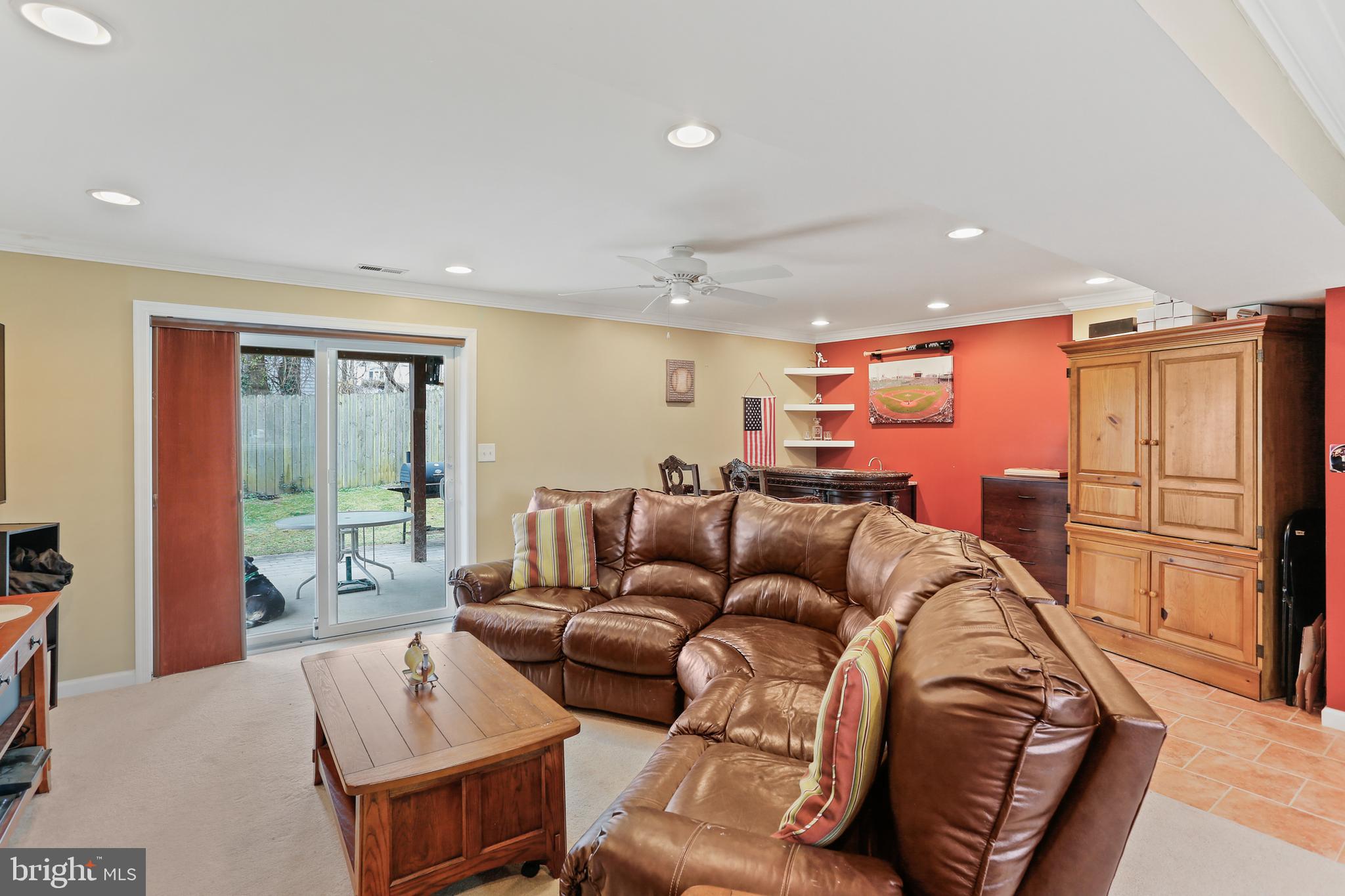 WOODLAWN HEIGHTS - Residential Lease