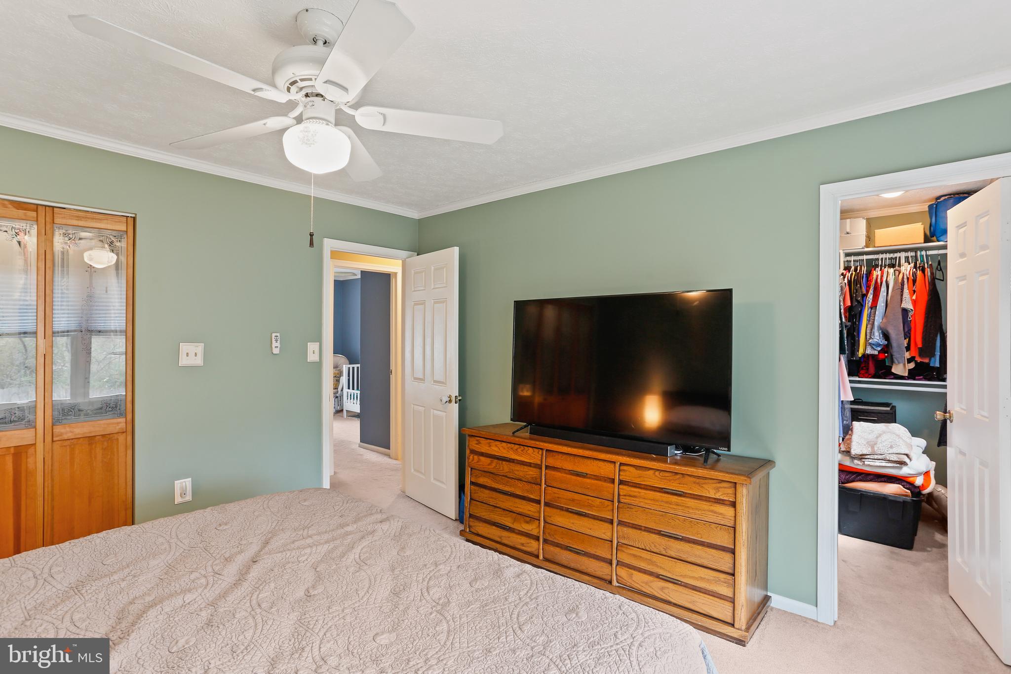 WOODLAWN HEIGHTS - Residential Lease