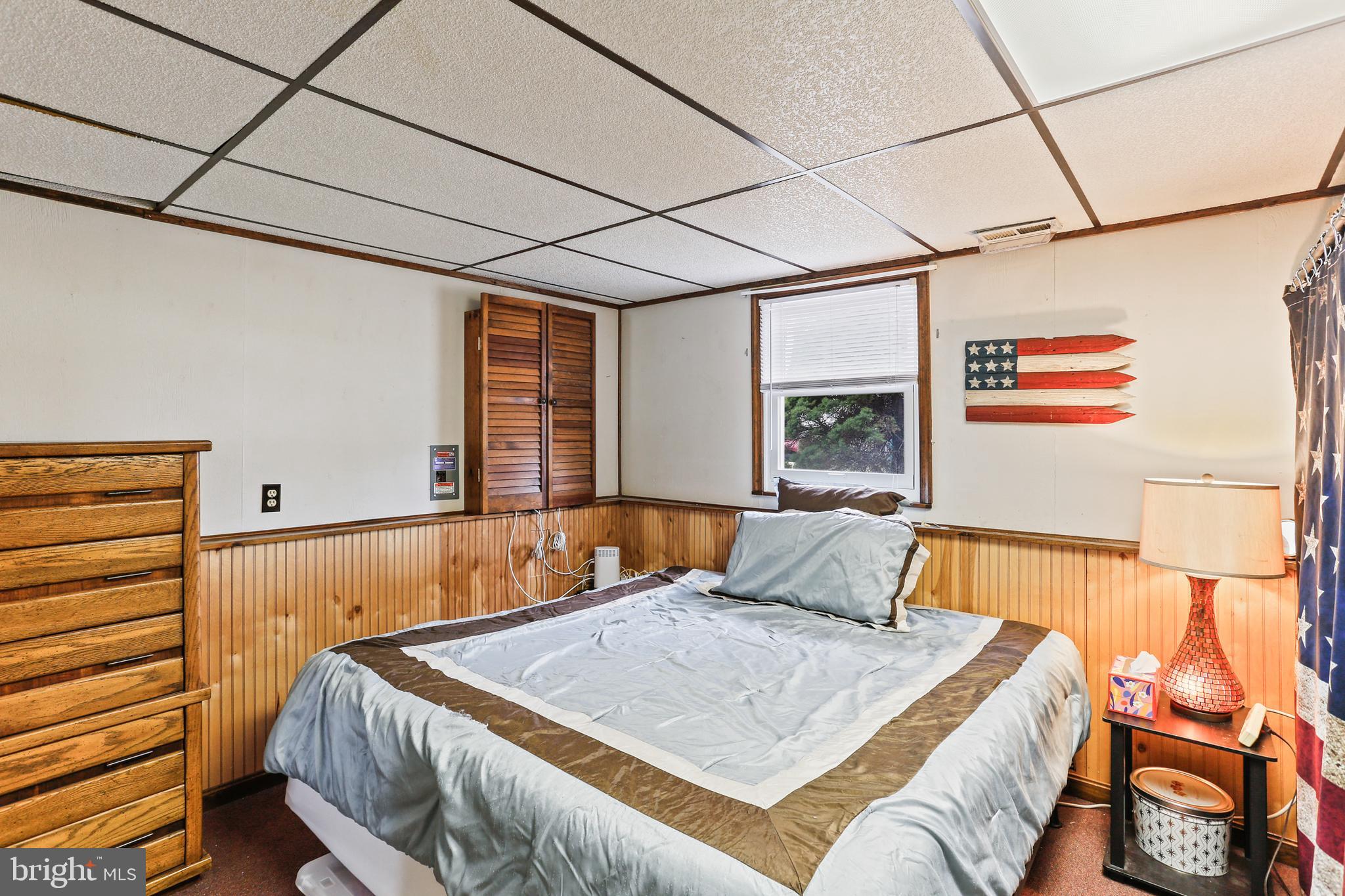 WOODLAWN HEIGHTS - Residential Lease