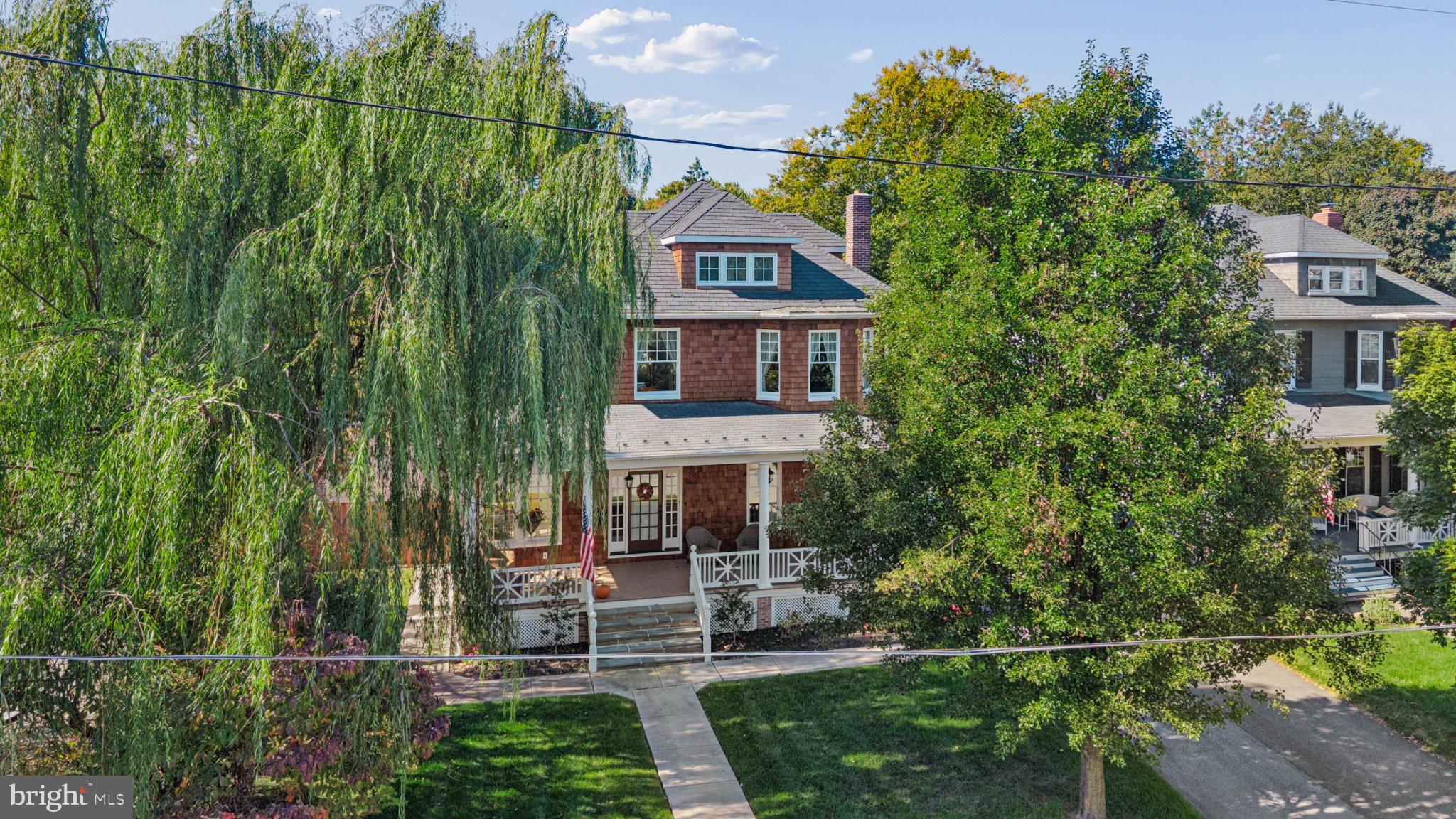 3 MELVIN AVENUE