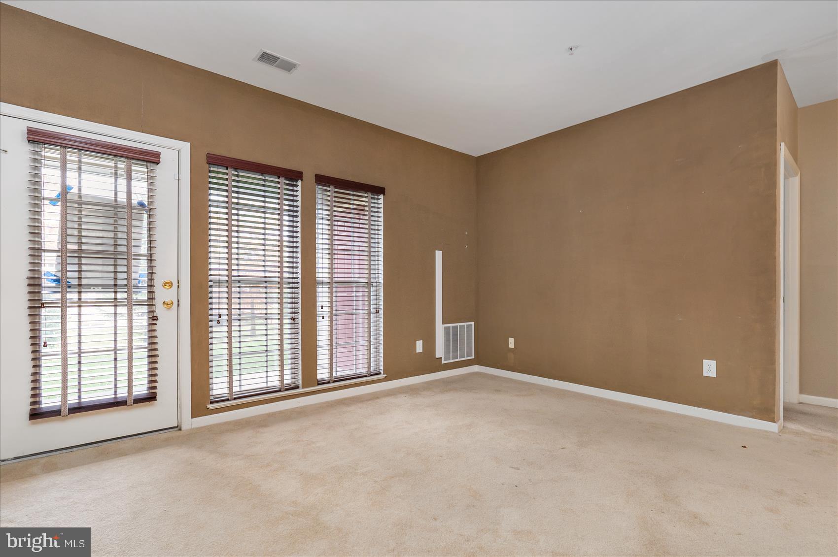 GLYNDON TRACE - Residential