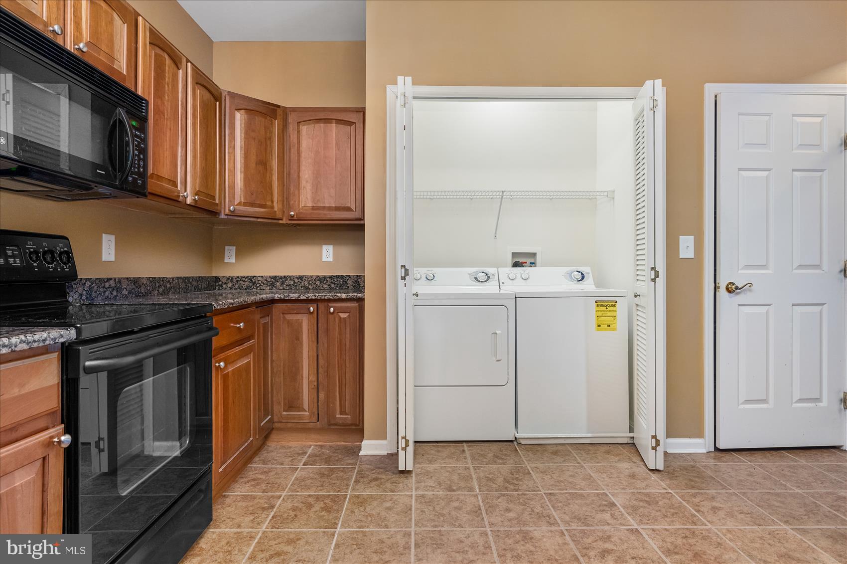 GLYNDON TRACE - Residential